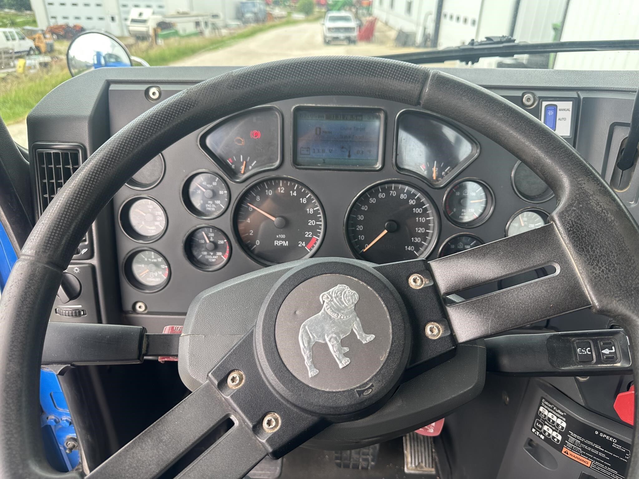 2014 Mack PINNACLE CXU613 Semi Trucks/Trailer