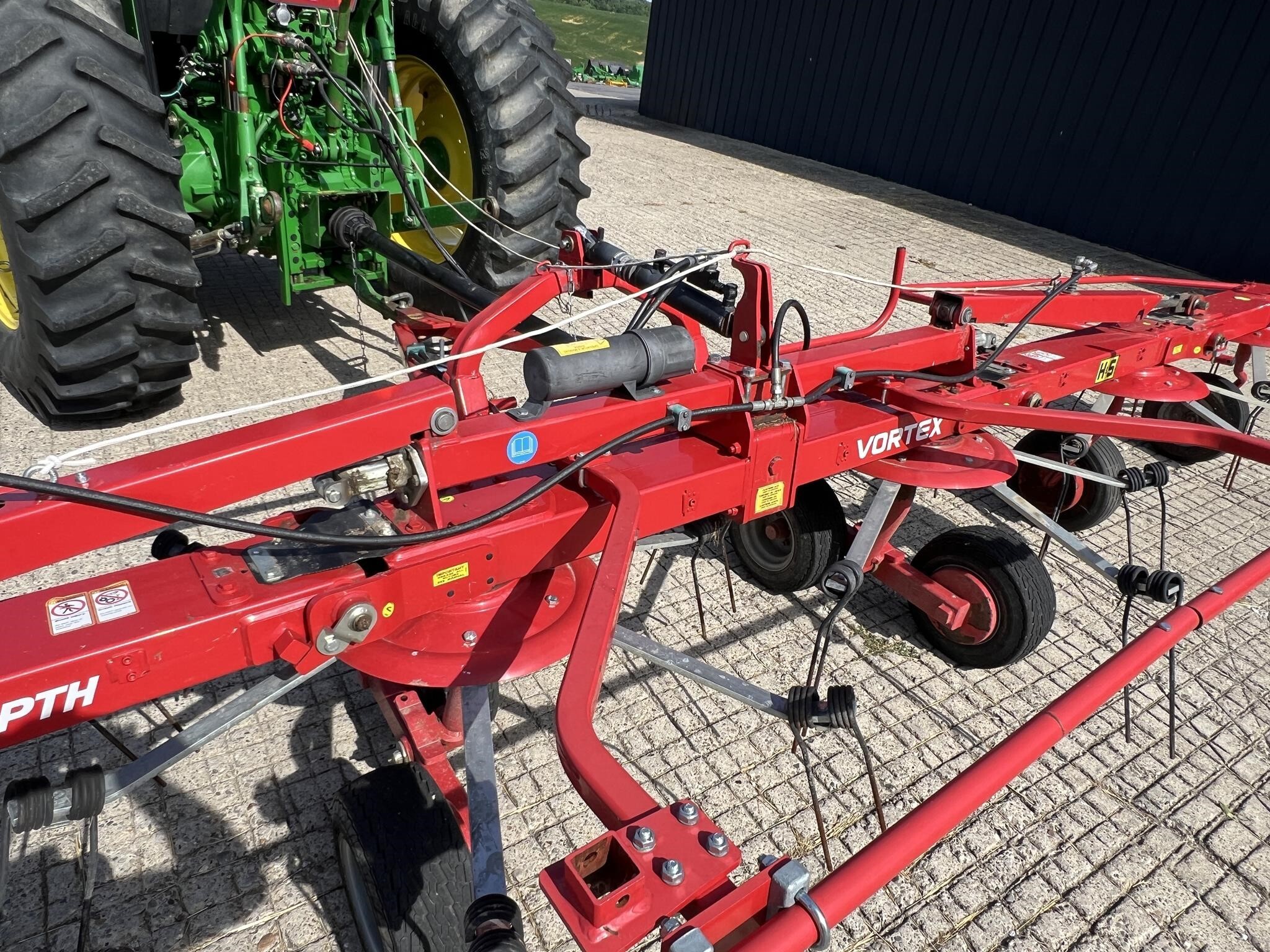 2020 Enorossi G6V 740PTH Tedder
