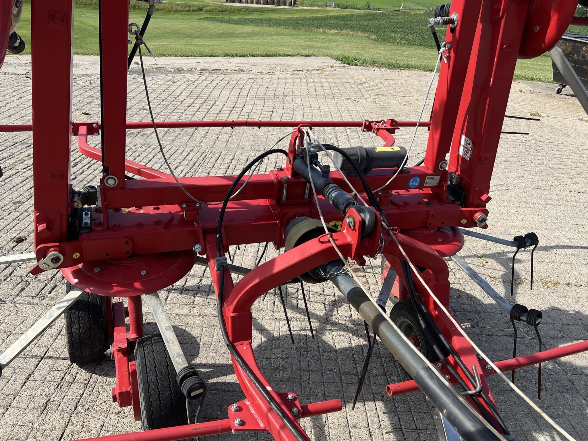 2020 Enorossi G6V 740PTH Tedder