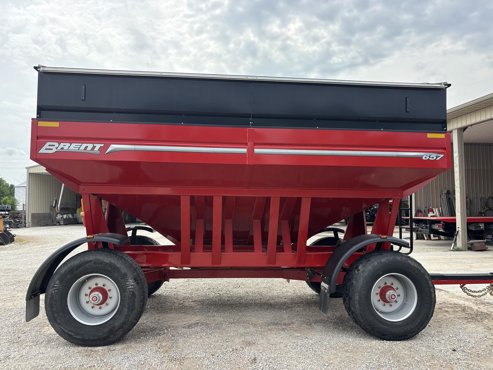 2025 Brent 657 Gravity Wagon