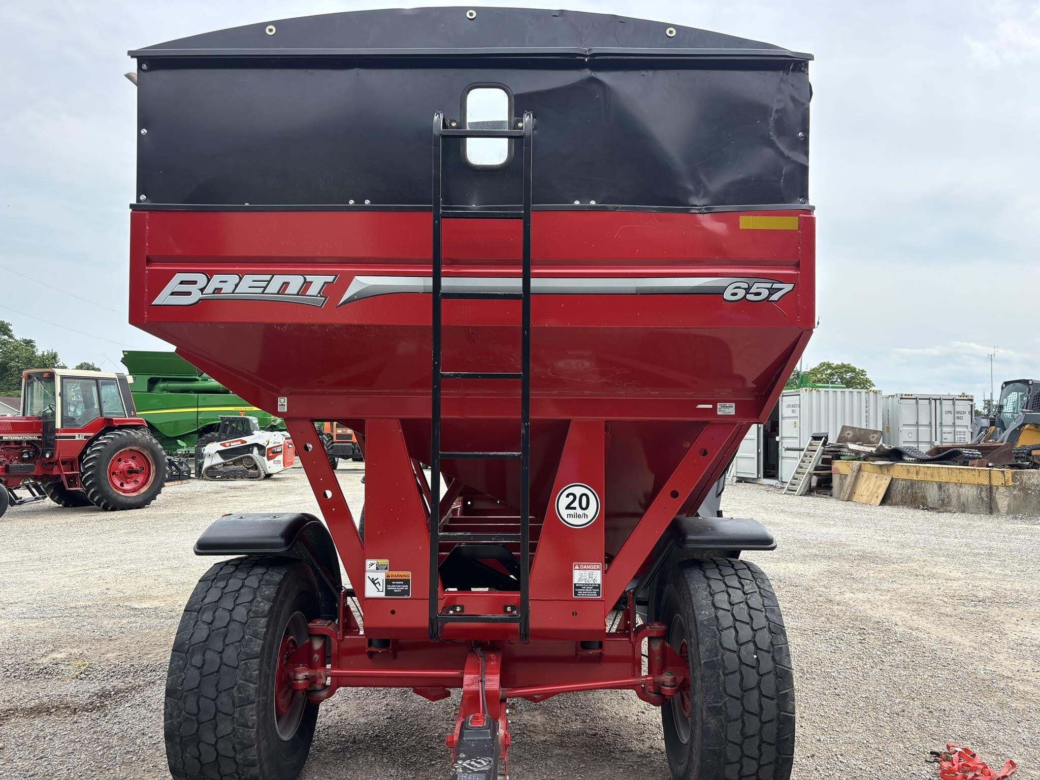 2025 Brent 657 Gravity Wagon
