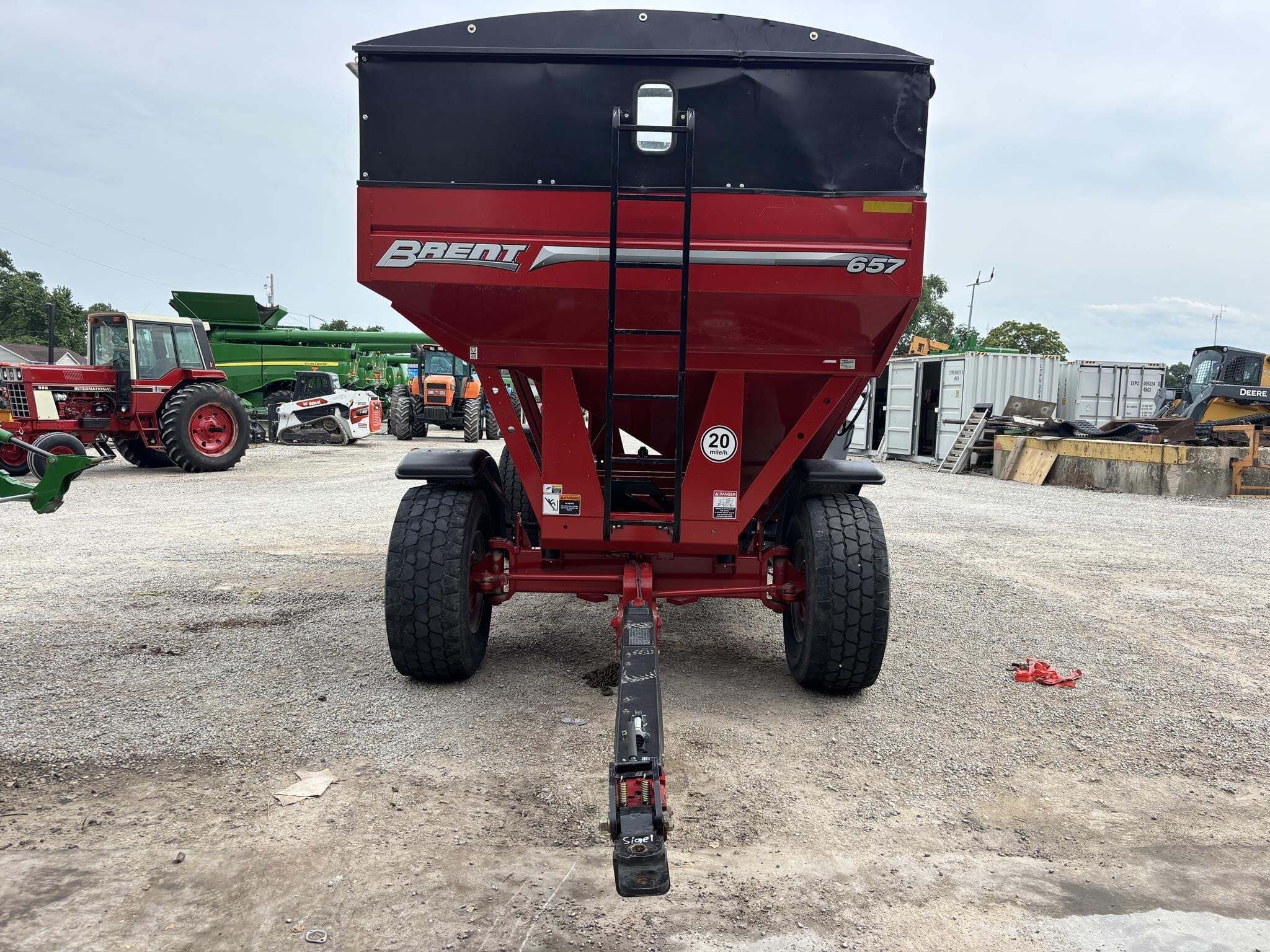 2025 Brent 657 Gravity Wagon