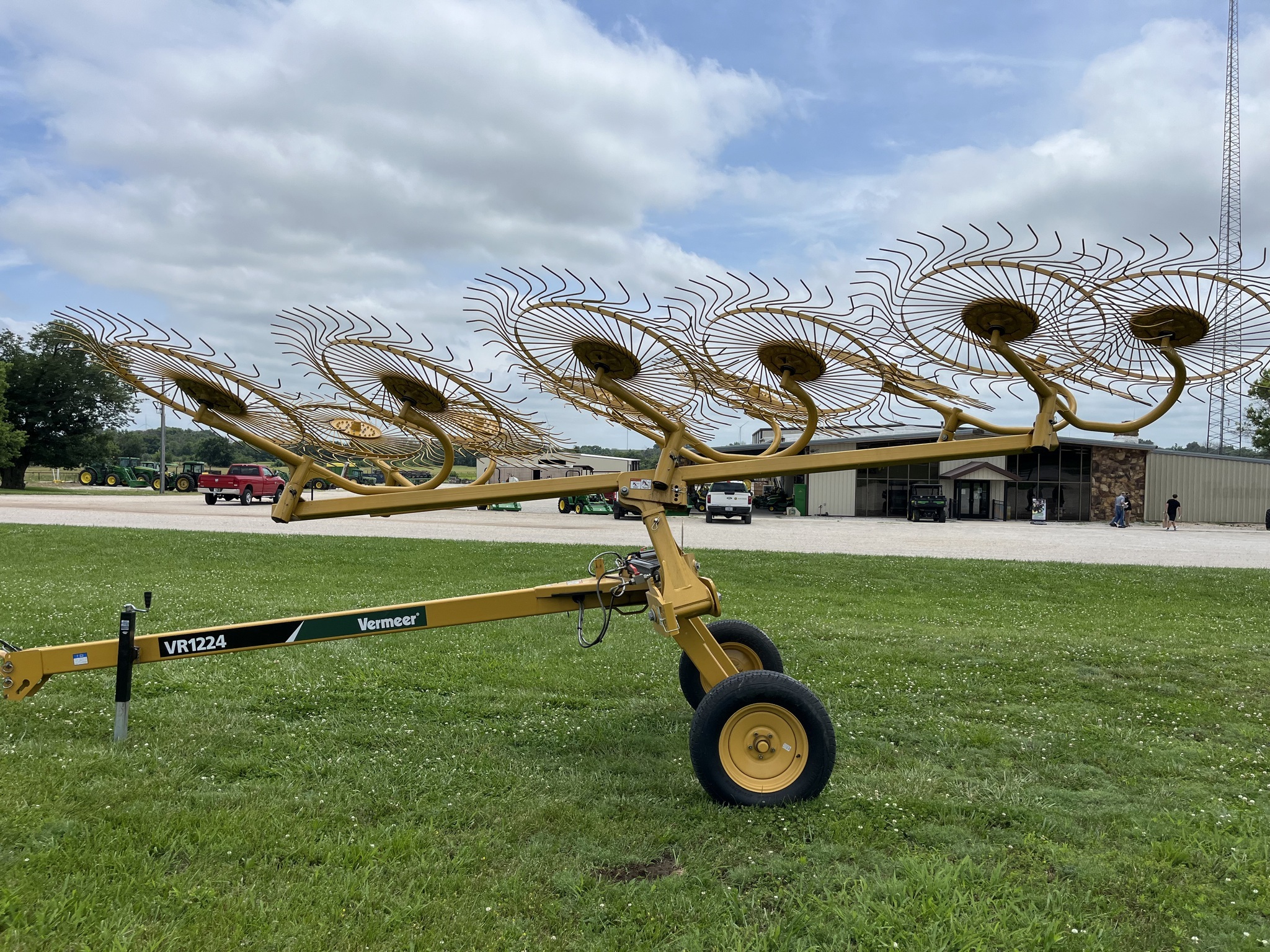 2024 Vermeer VR1224 Rake