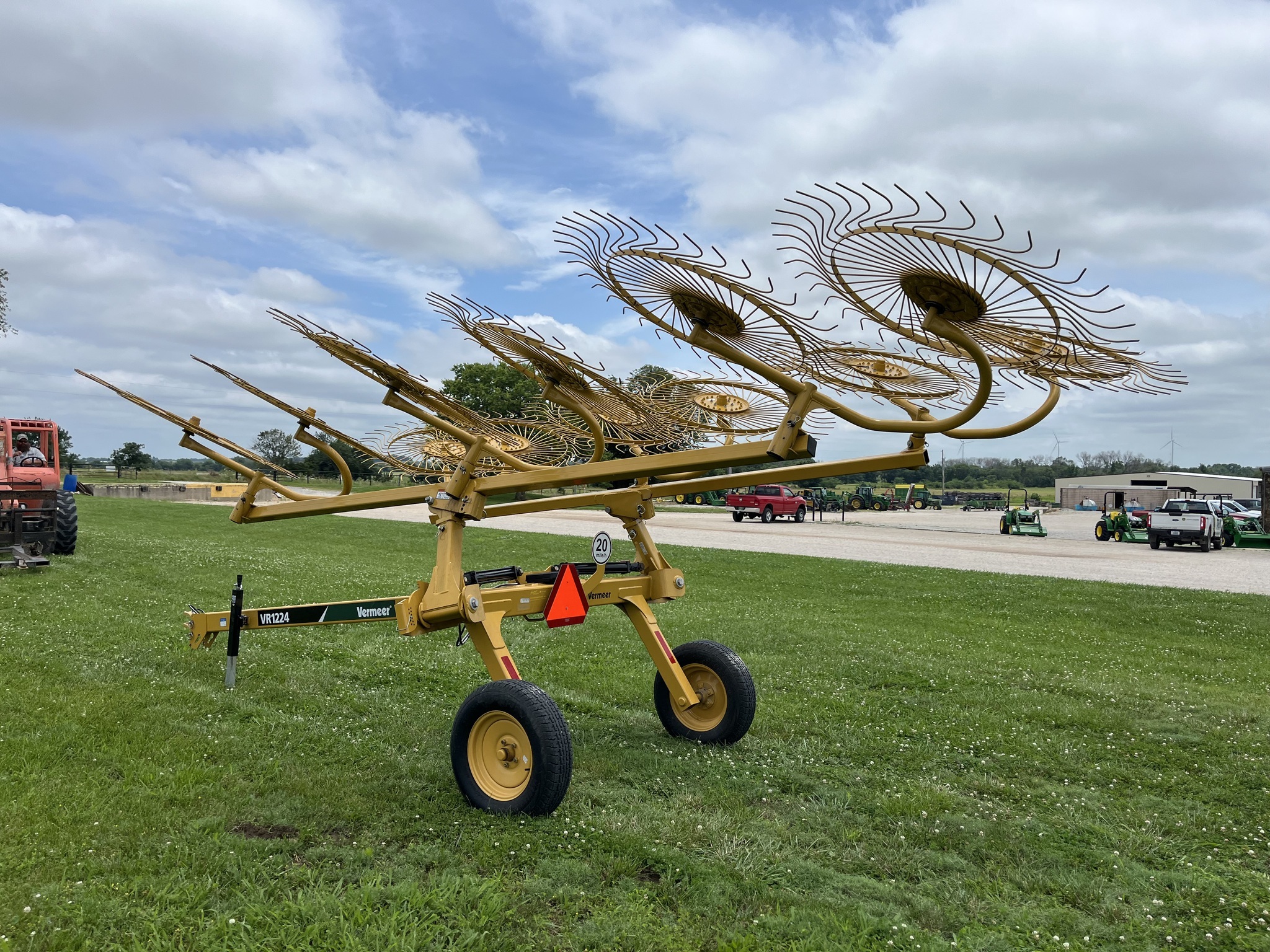 2024 Vermeer VR1224 Rake