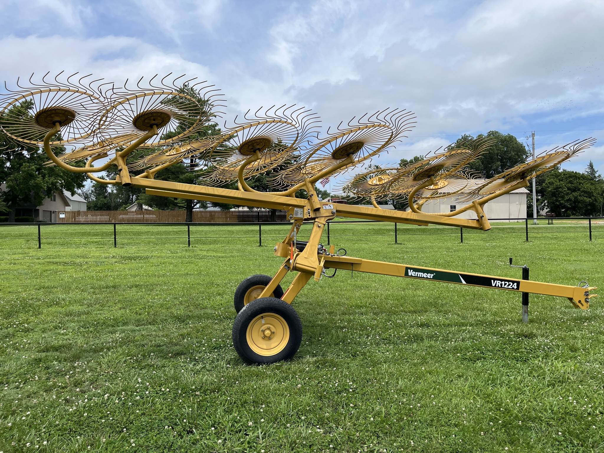2024 Vermeer VR1224 Rake