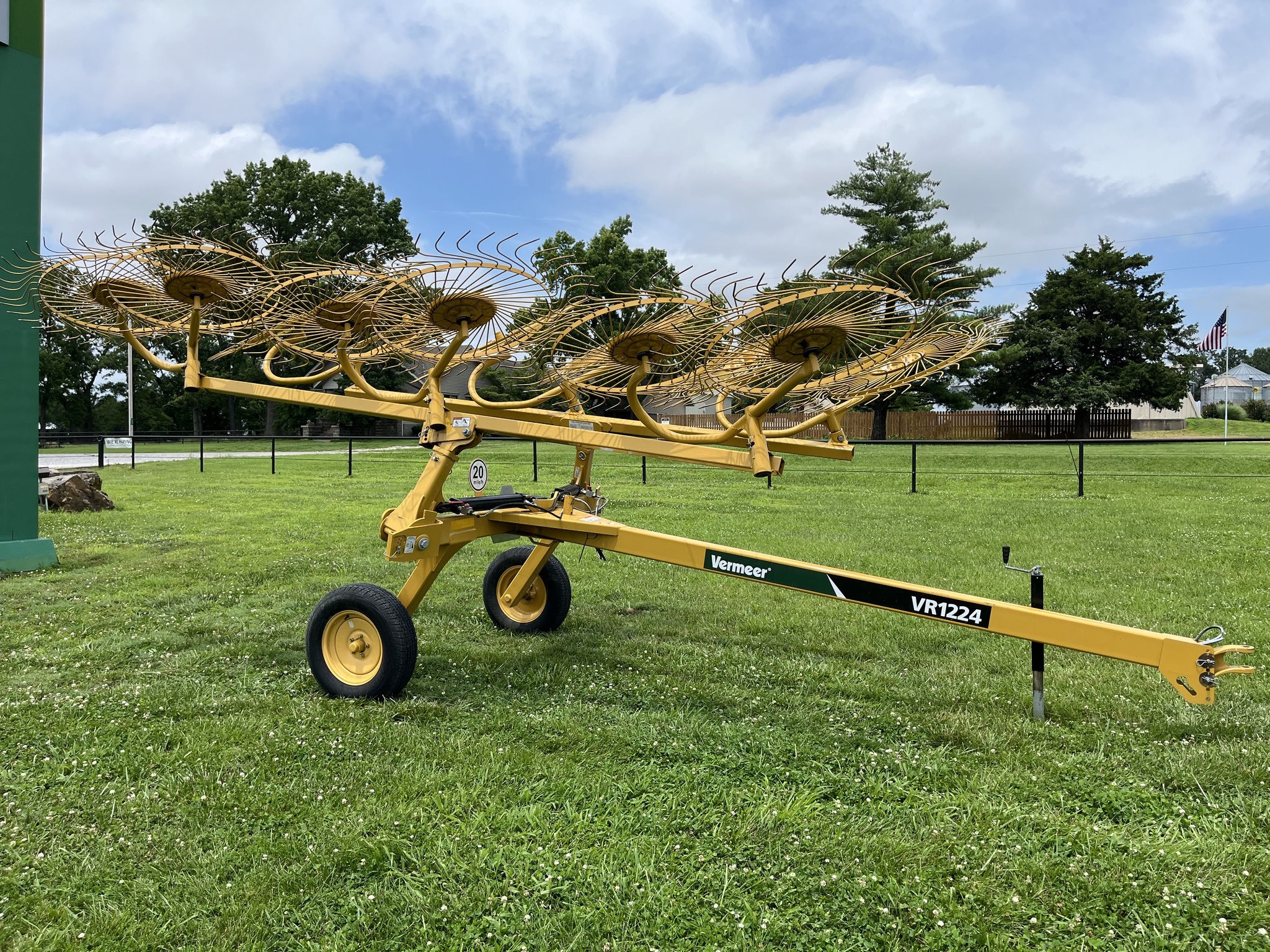 2024 Vermeer VR1224 Rake