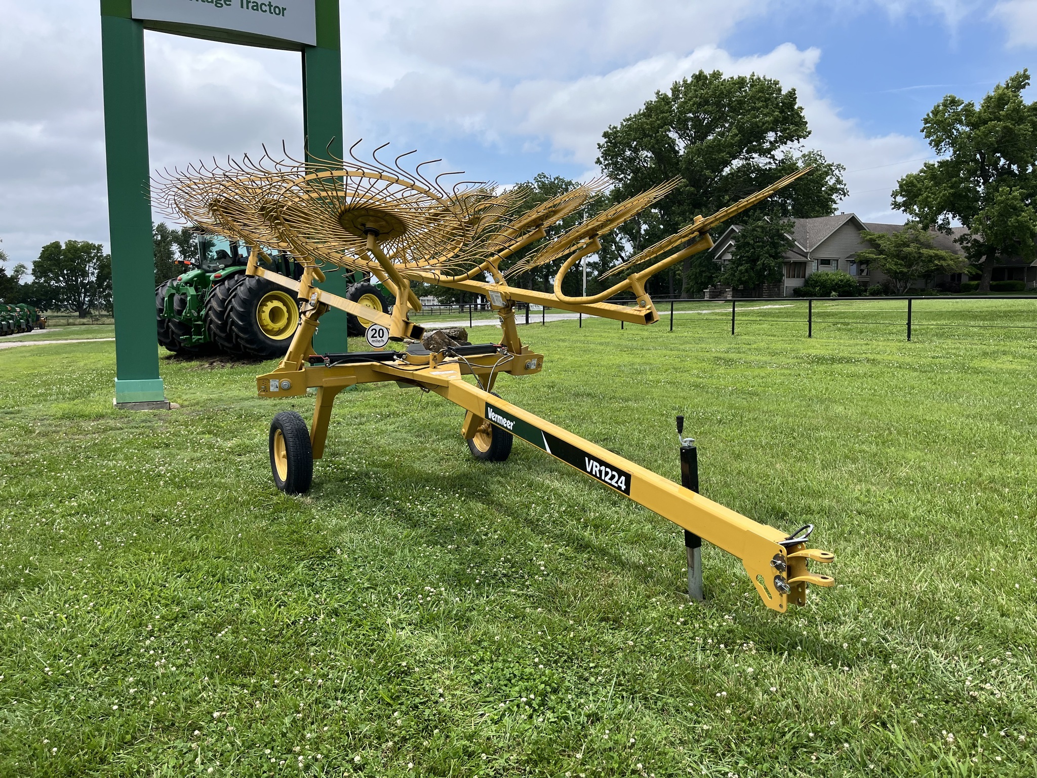 2024 Vermeer VR1224 Rake