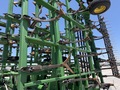 2007 John Deere 2210 Field Cultivator
