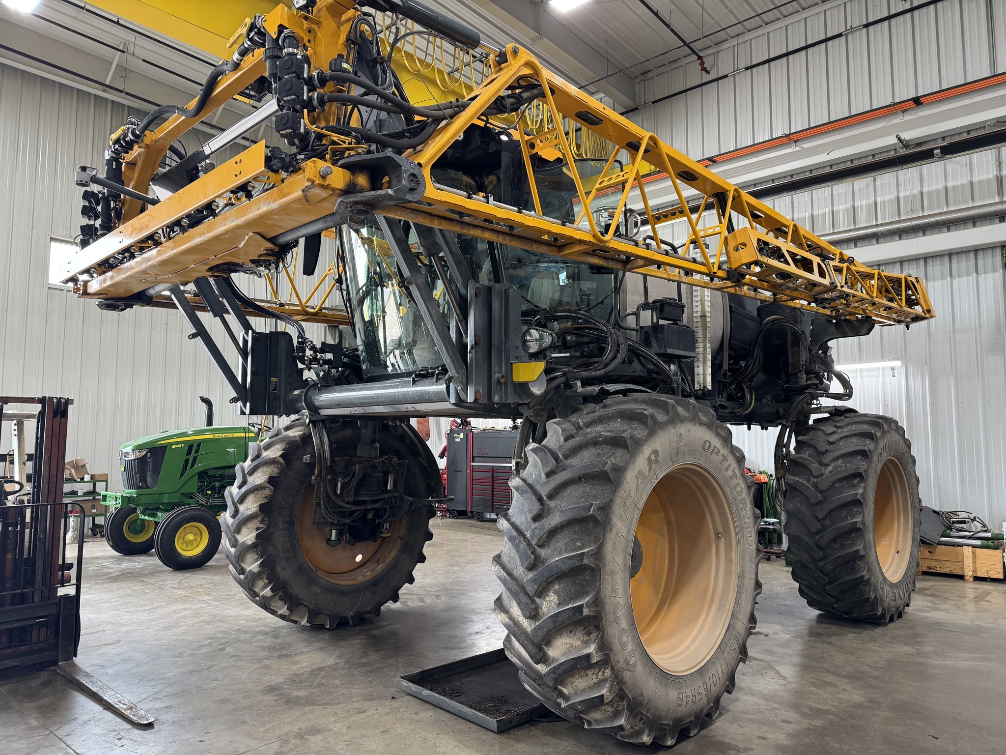 2023 Hagie STS12 Self-Propelled Sprayer