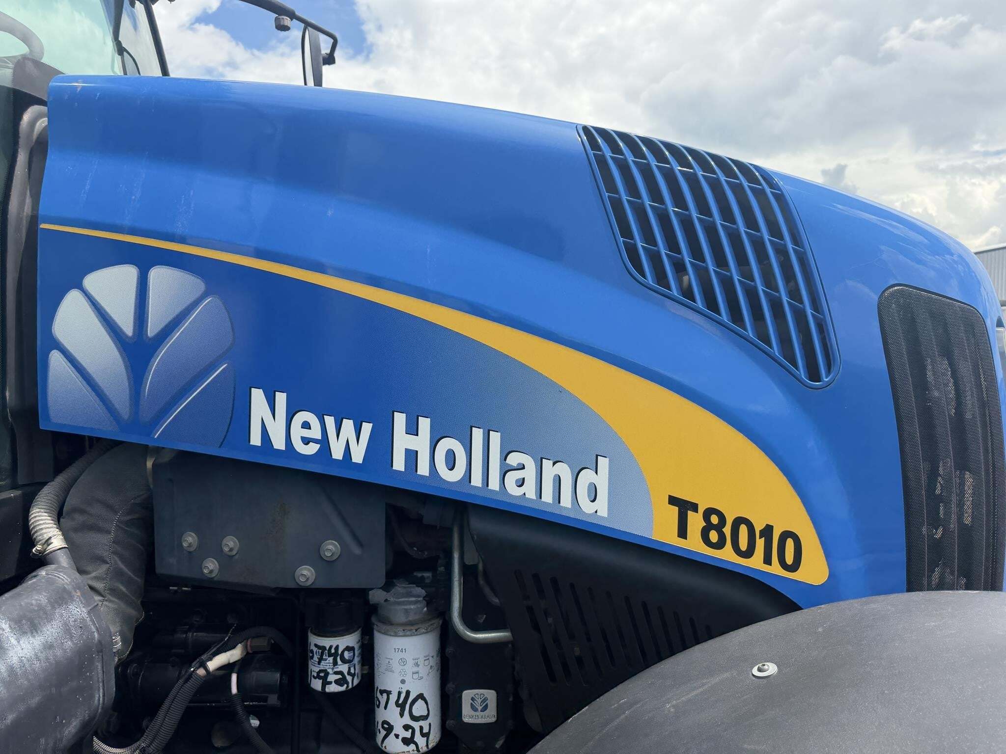 2008 New Holland T8010 Tractor