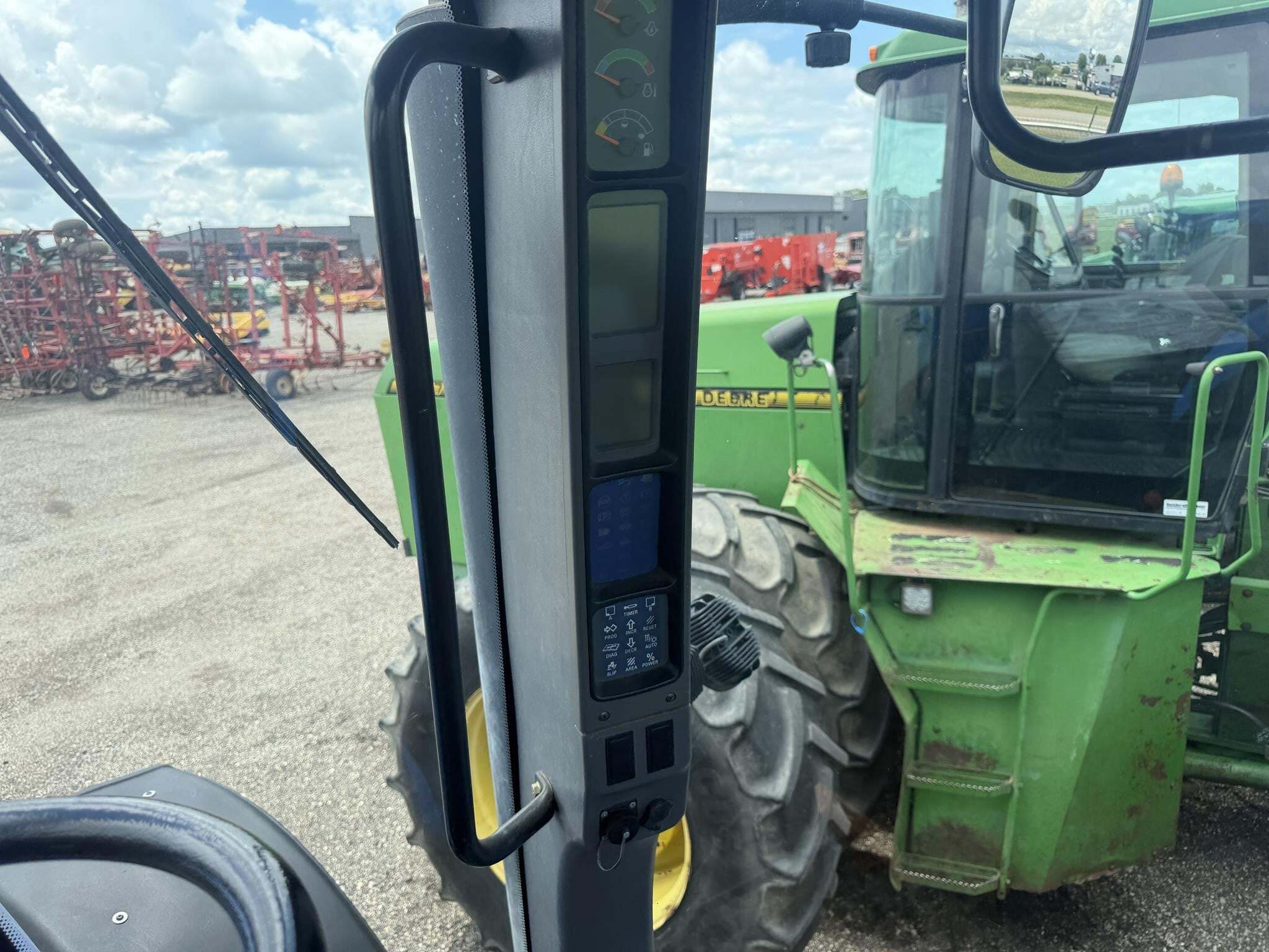 2008 New Holland T8010 Tractor