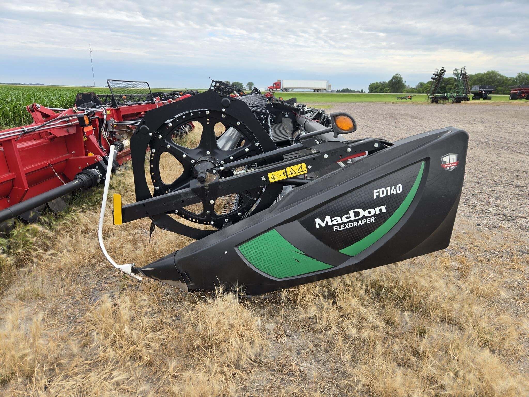 2019 MacDon FD140 Platform