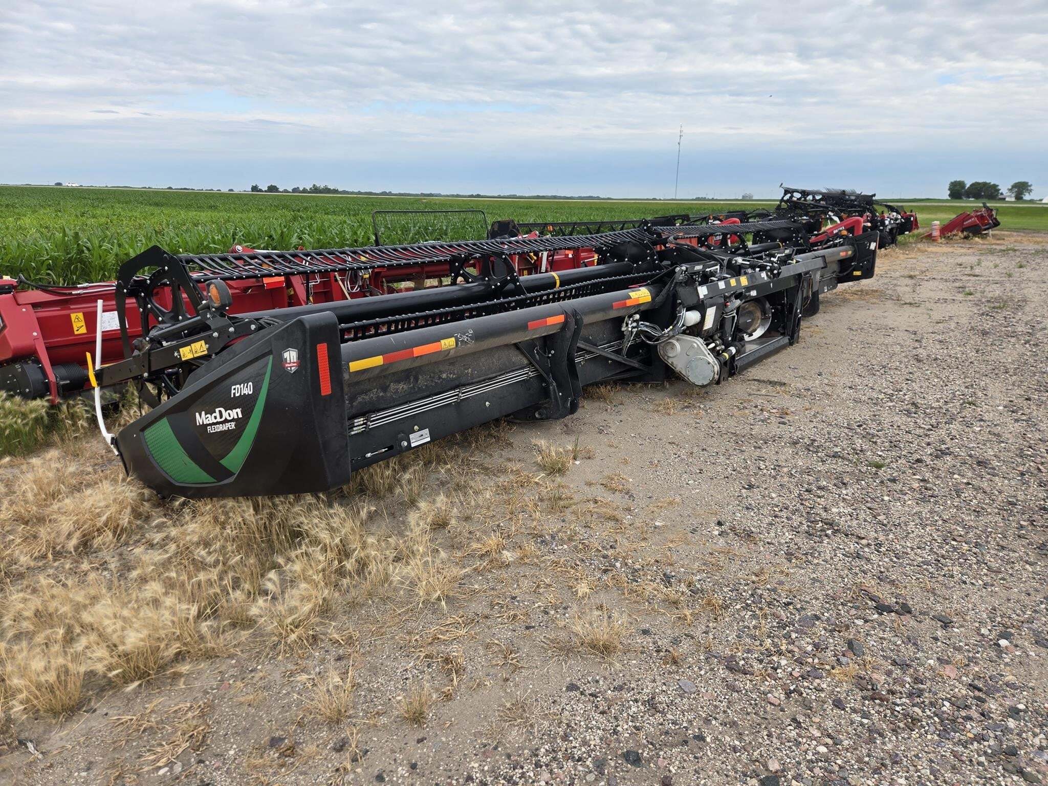 2019 MacDon FD140 Platform
