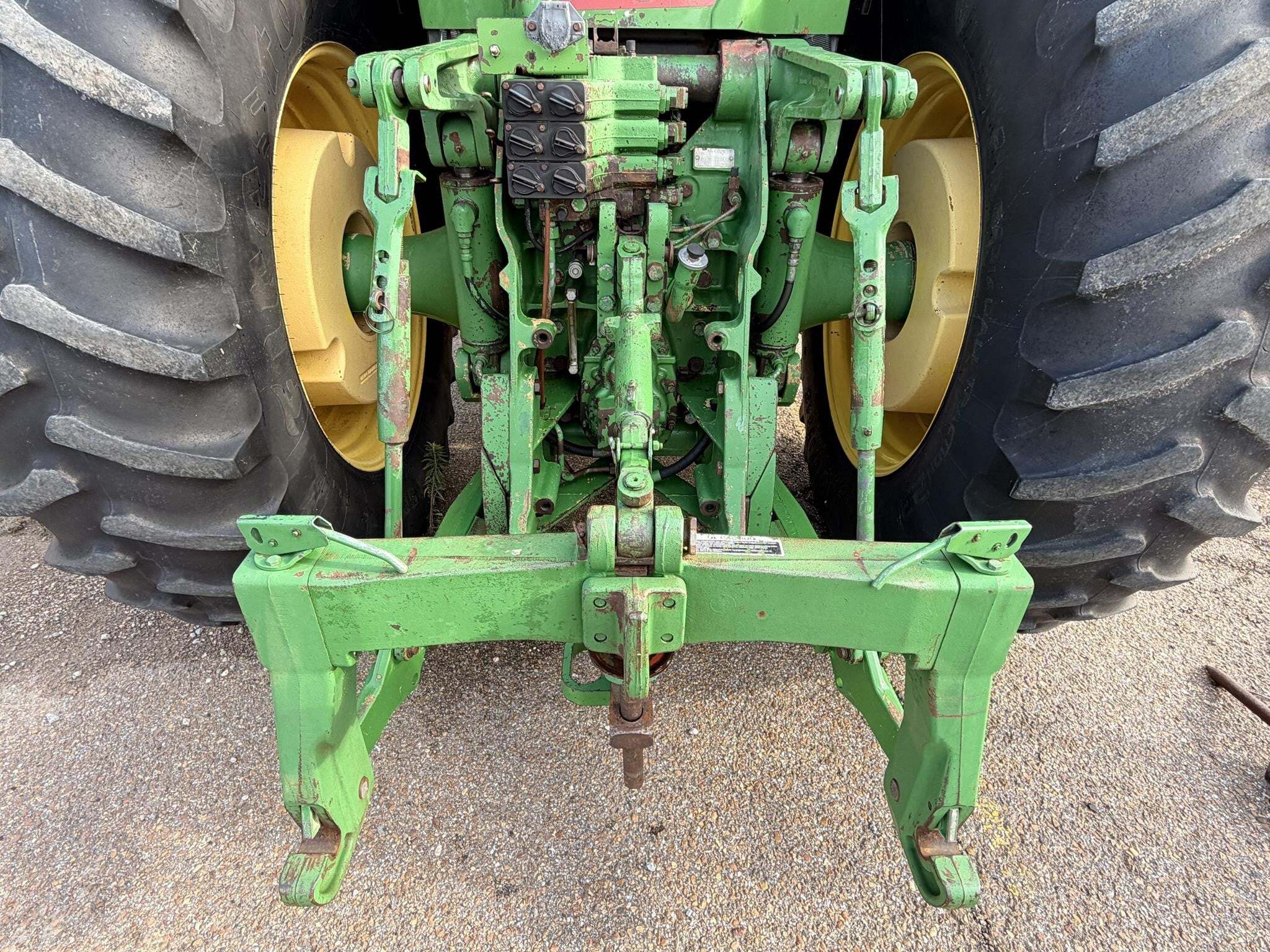 1996 John Deere 8400 Tractor