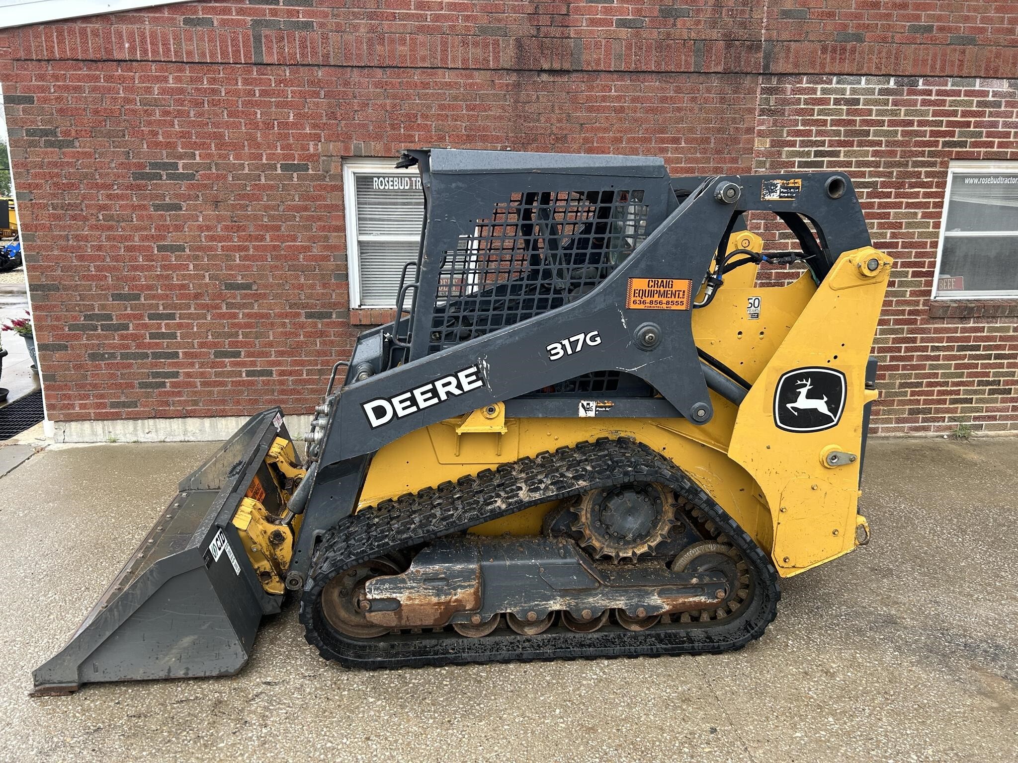 2020 Deere 317G Skid Steer