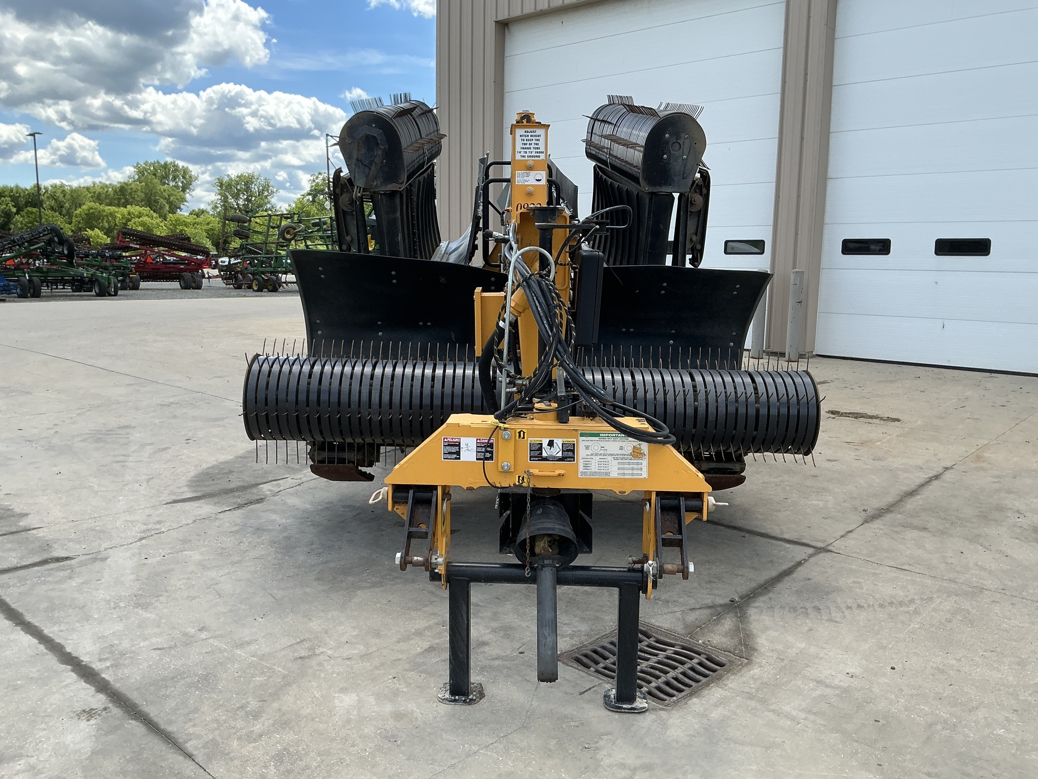 2016 Oxbo 330 Merger
