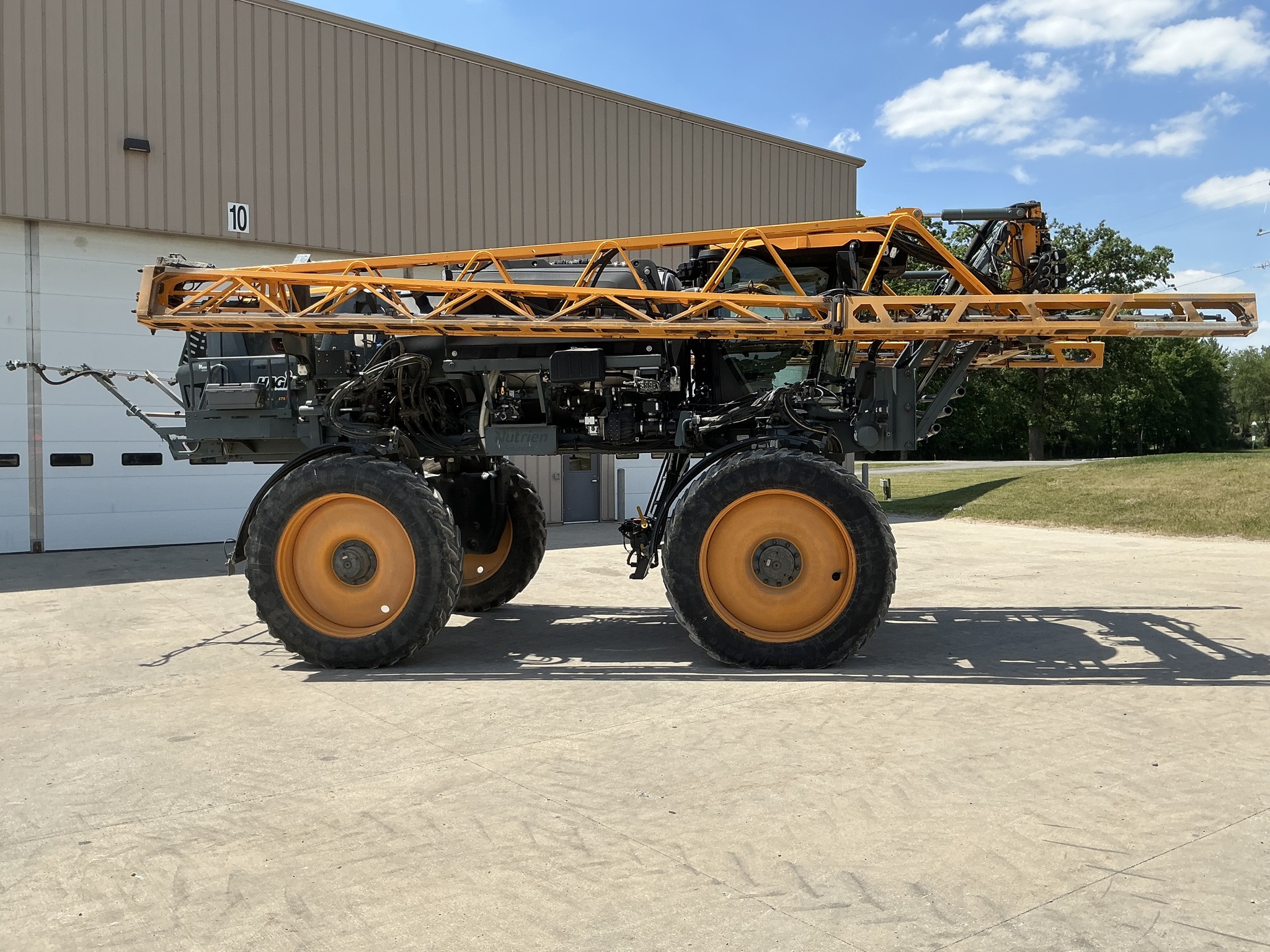 2023 Hagie STS12 Self-Propelled Sprayer