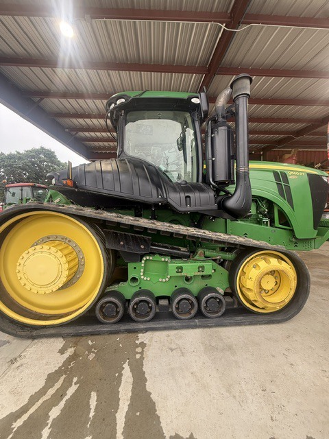 2013 John Deere 9560RT Tractor