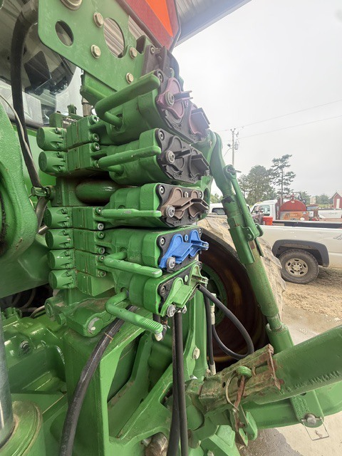 2013 John Deere 9560RT Tractor