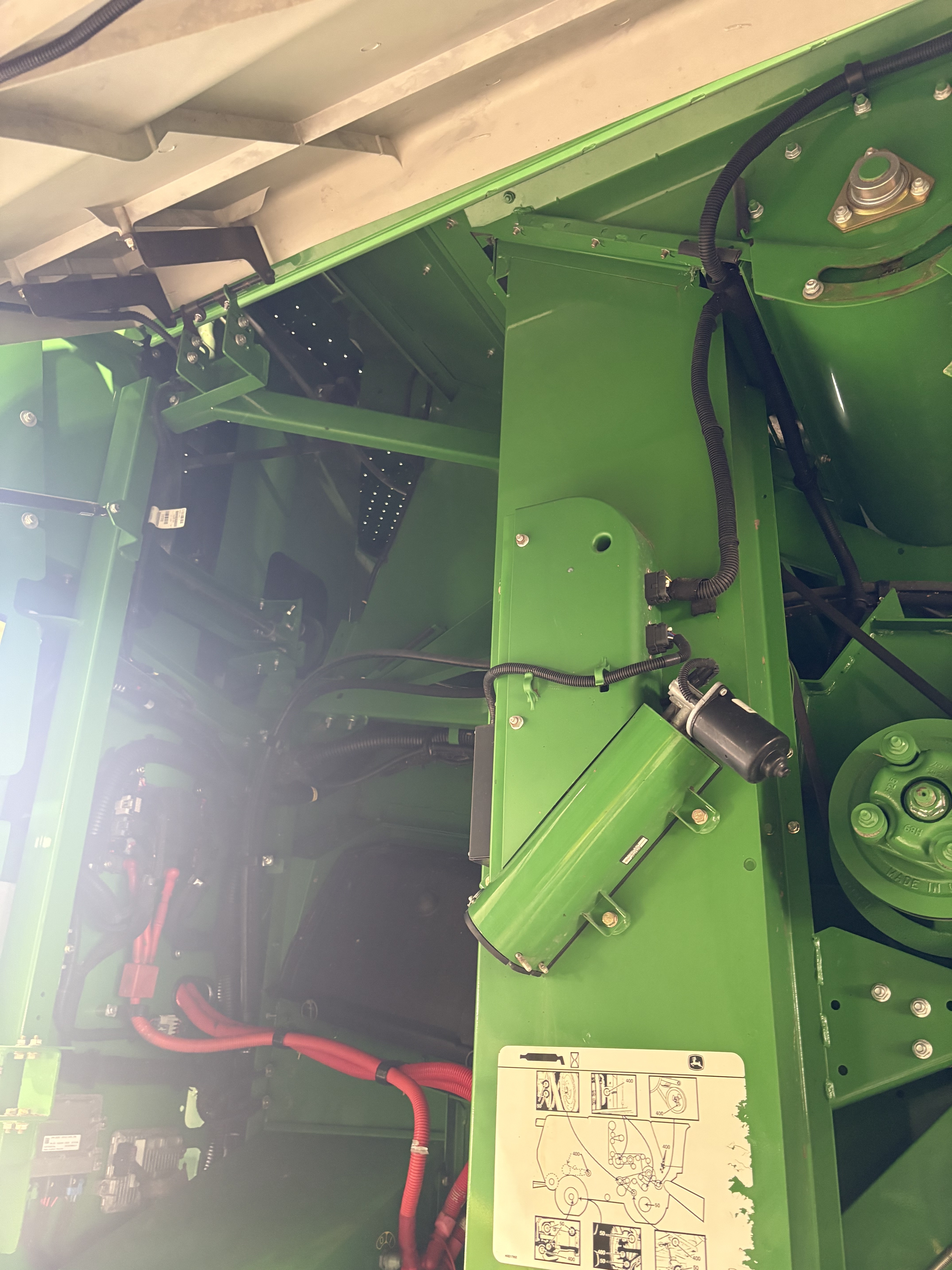 2014 John Deere S660 Combine