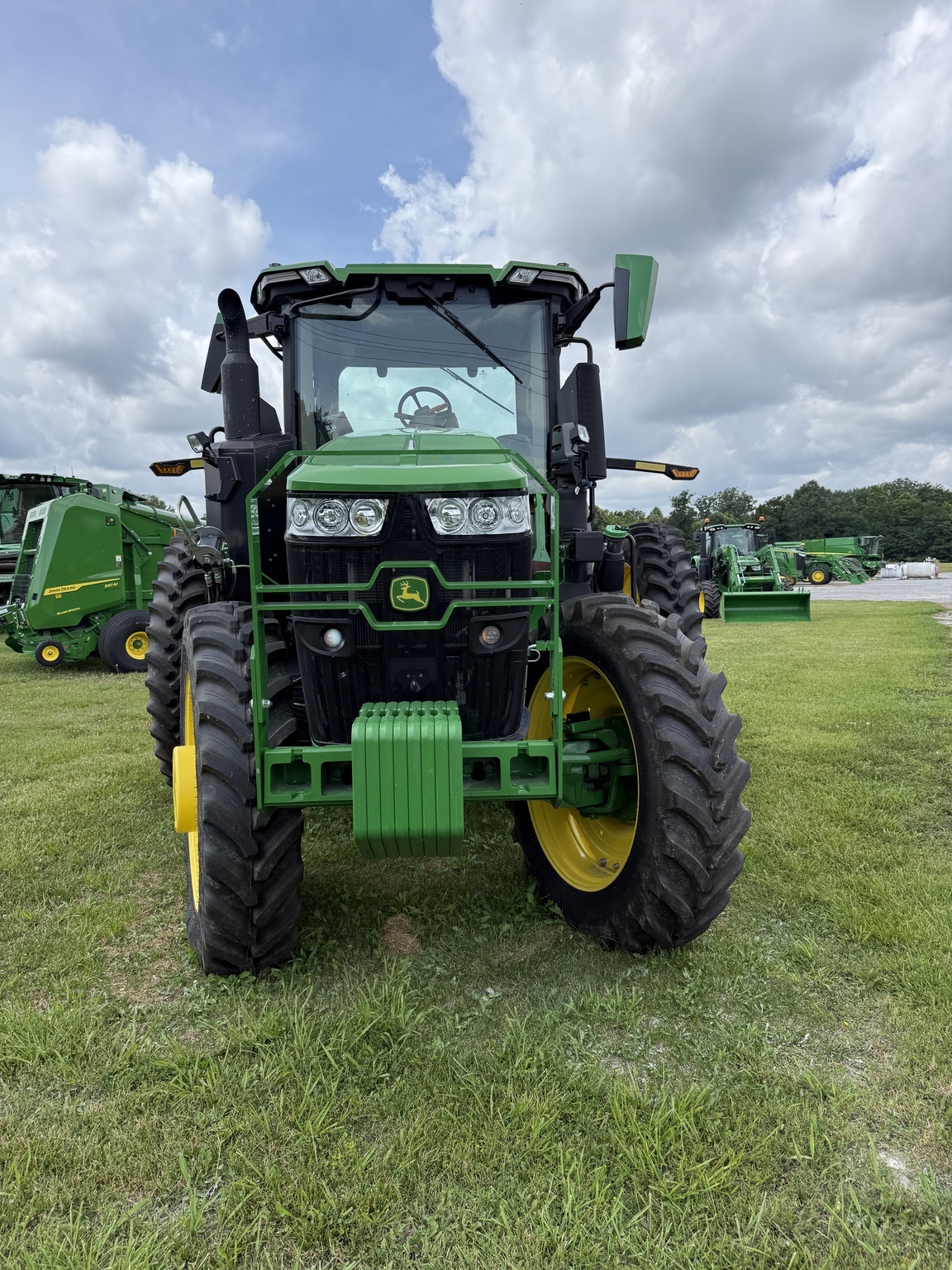 2025 John Deere 7R 230 Tractor