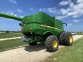 2024 John Deere S790 Combine