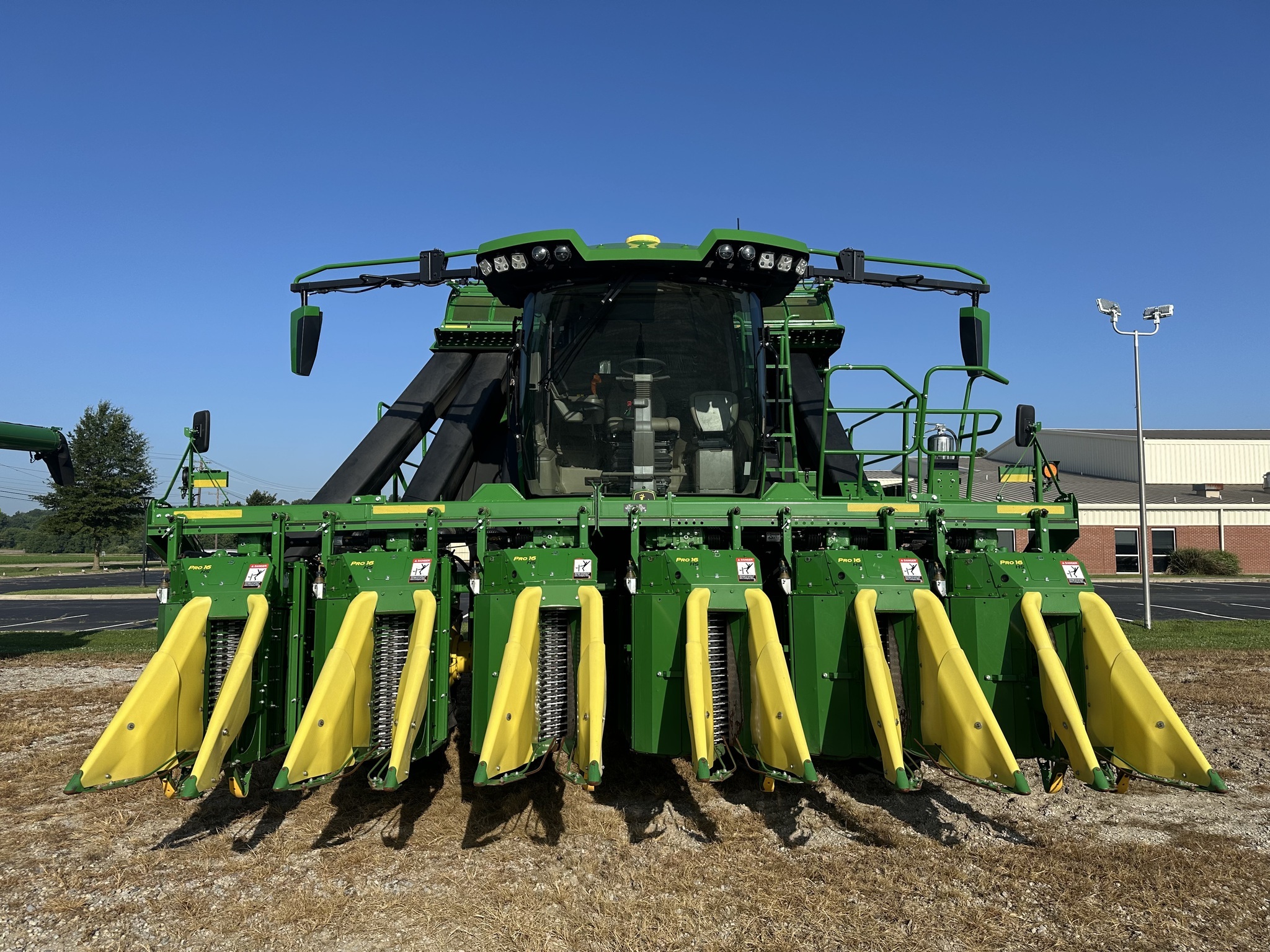 2024 John Deere CP770 Cotton Equipment