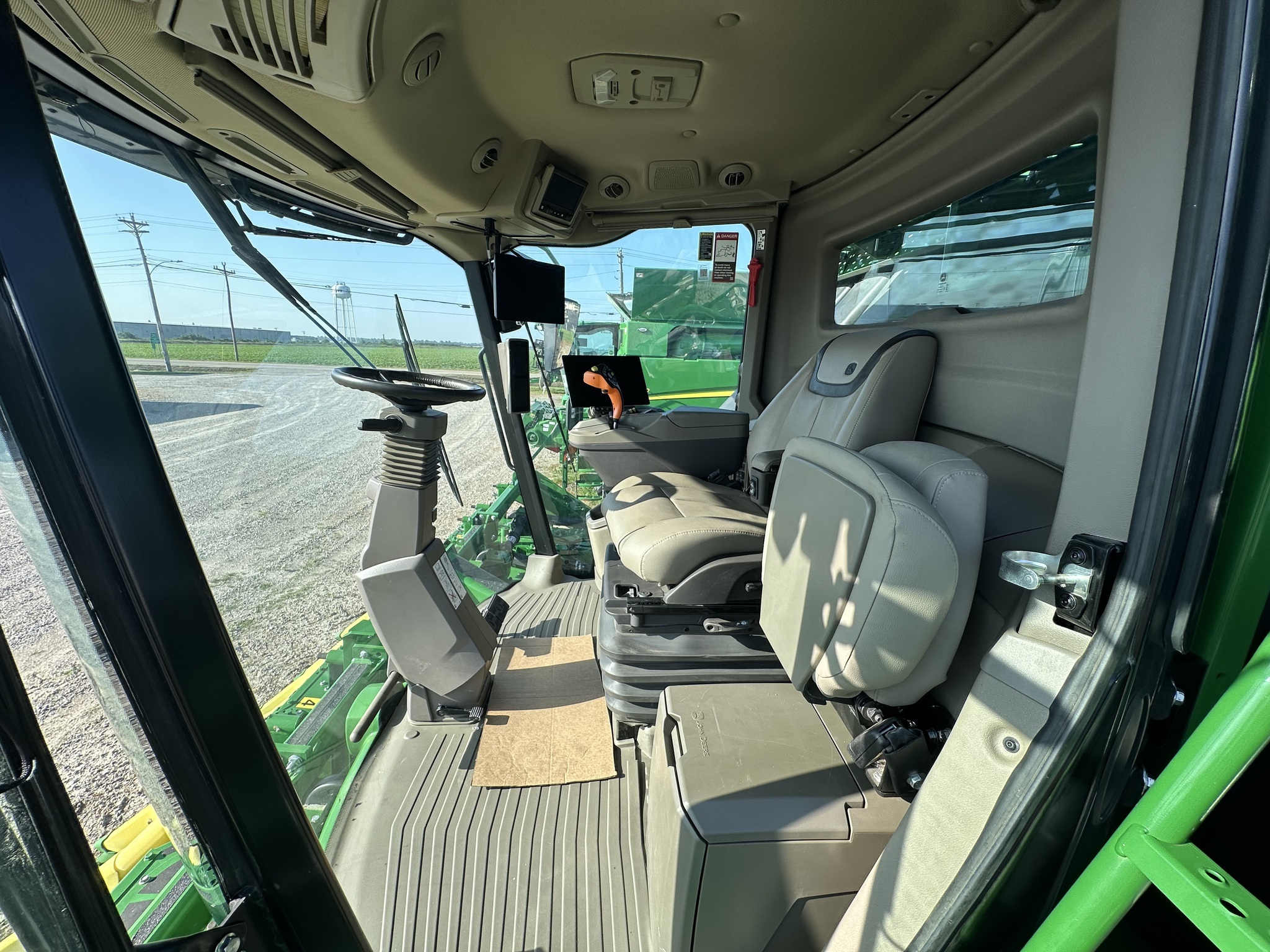 2024 John Deere CP770 Cotton Equipment