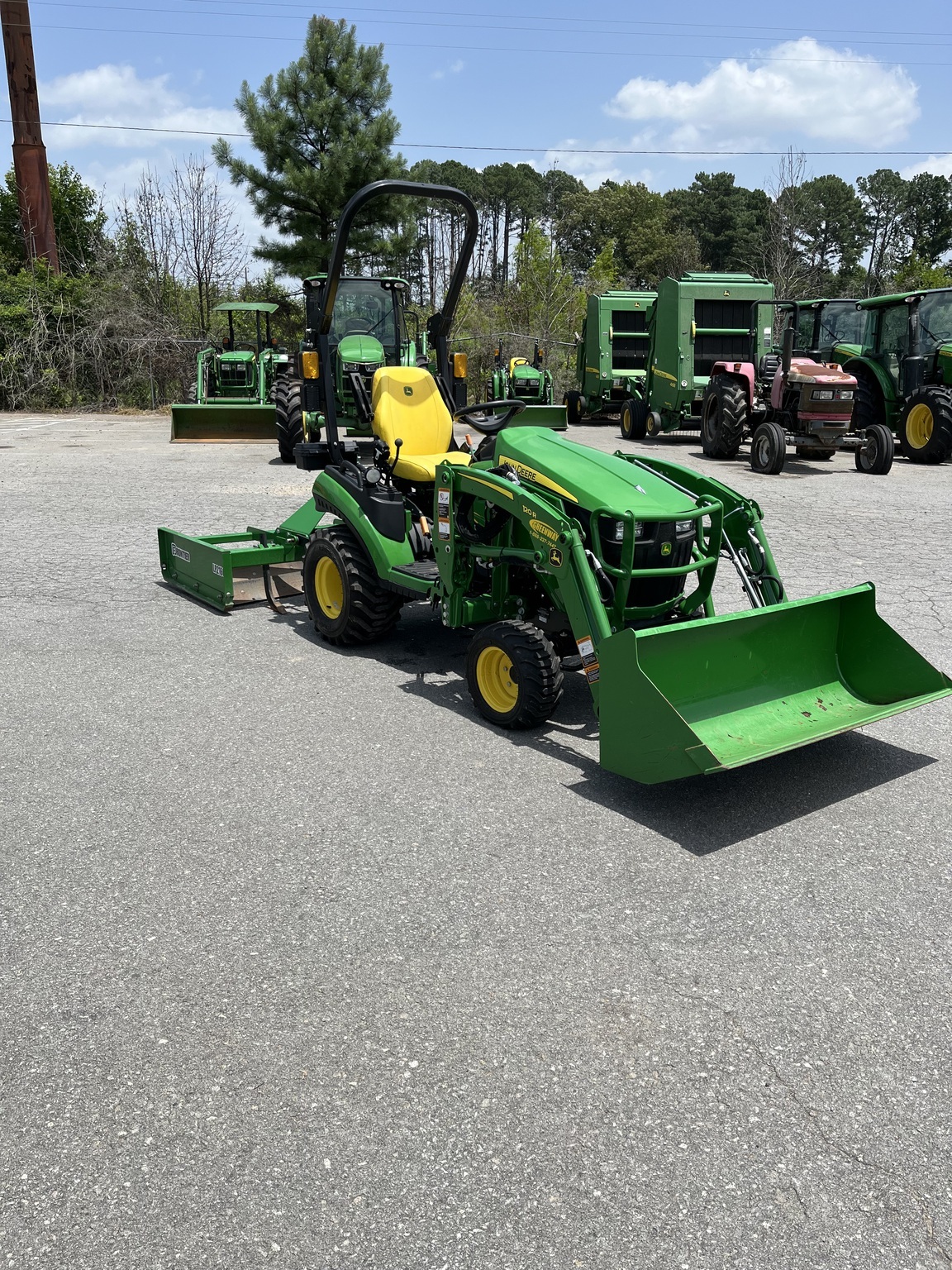 2024 John Deere 1025R Tractor