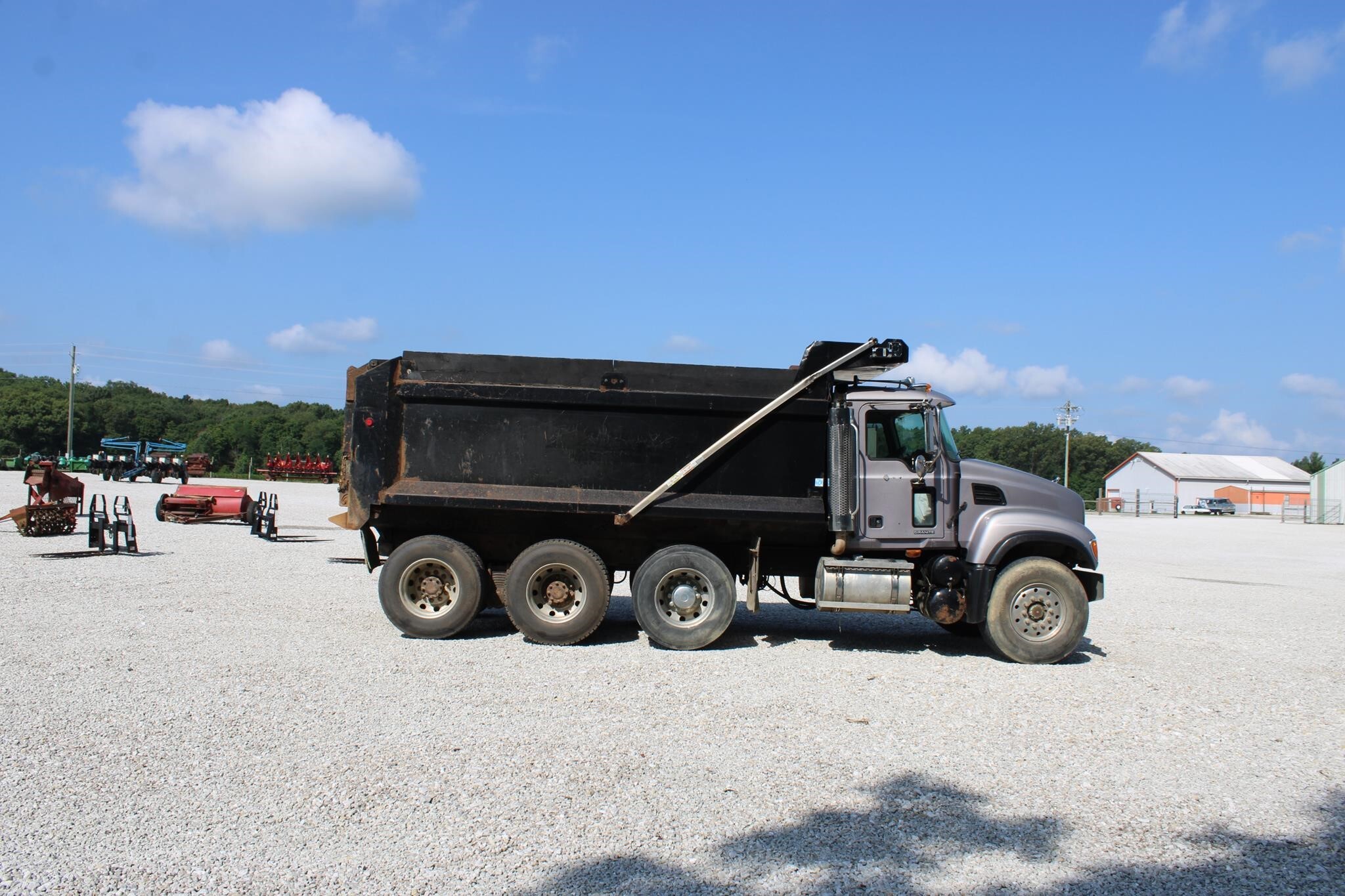 2006 Mack Granite CV713 Dump Trucks/Trailer