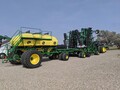 2013 John Deere 1830 Air Seeder