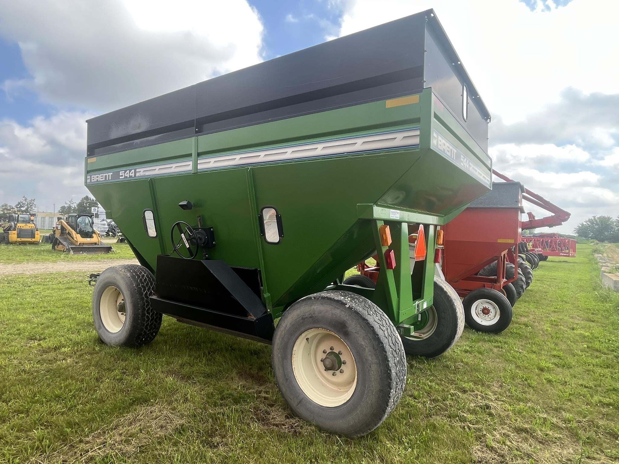  Brent 544 Gravity Wagon