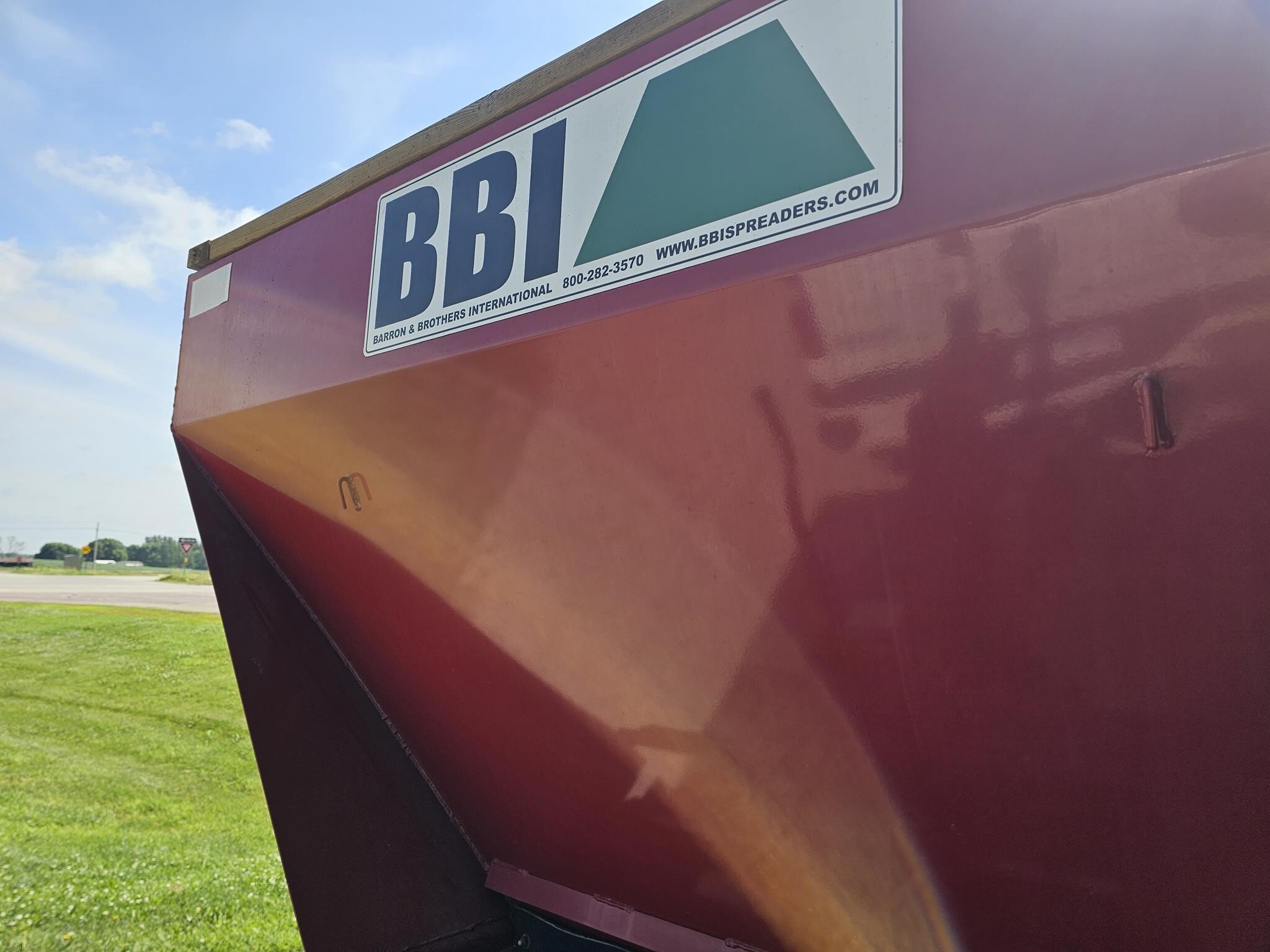  BBI Endurance TPHP Manure Spreader