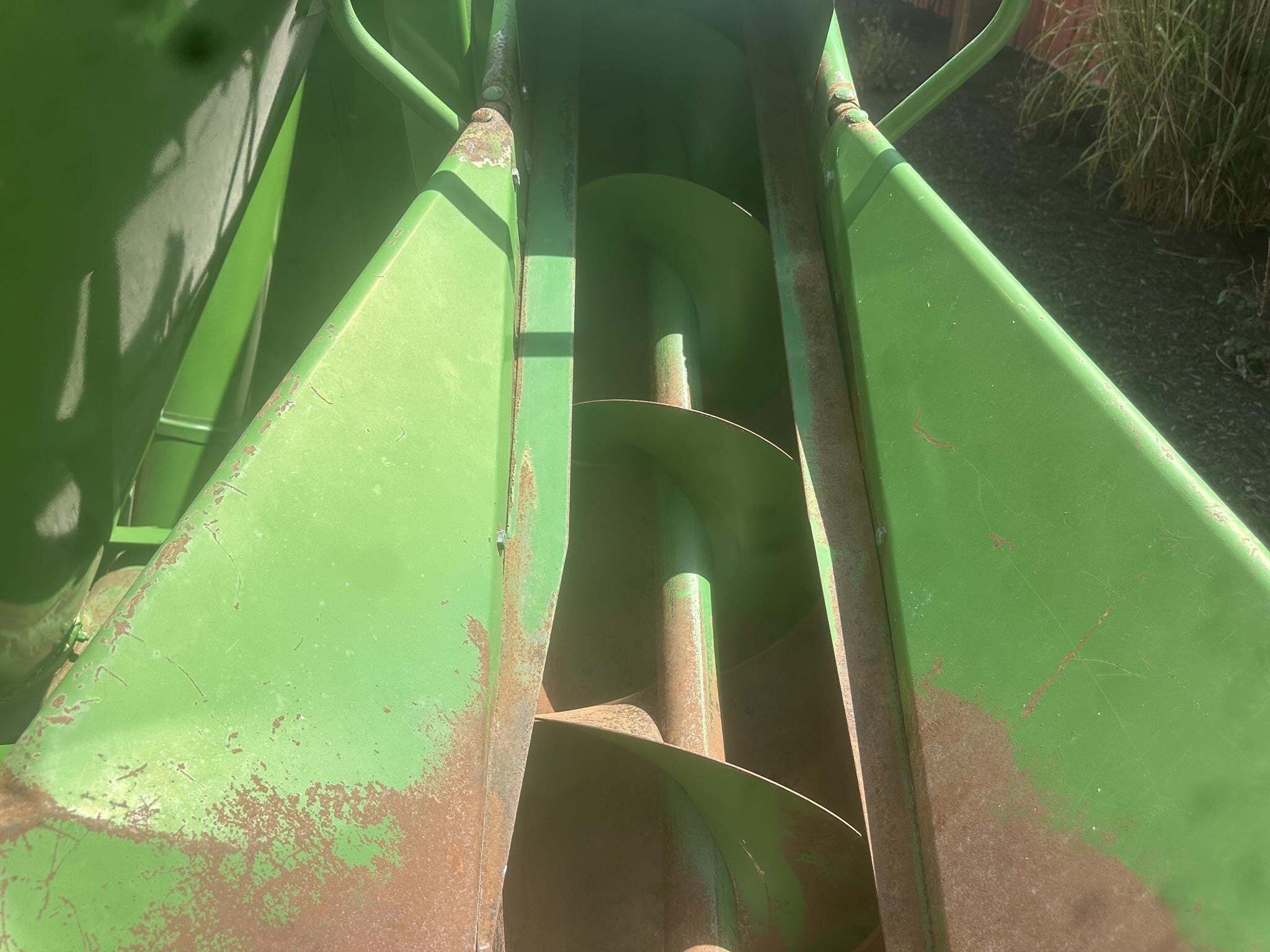  John Deere 400 Grinders and Mixer