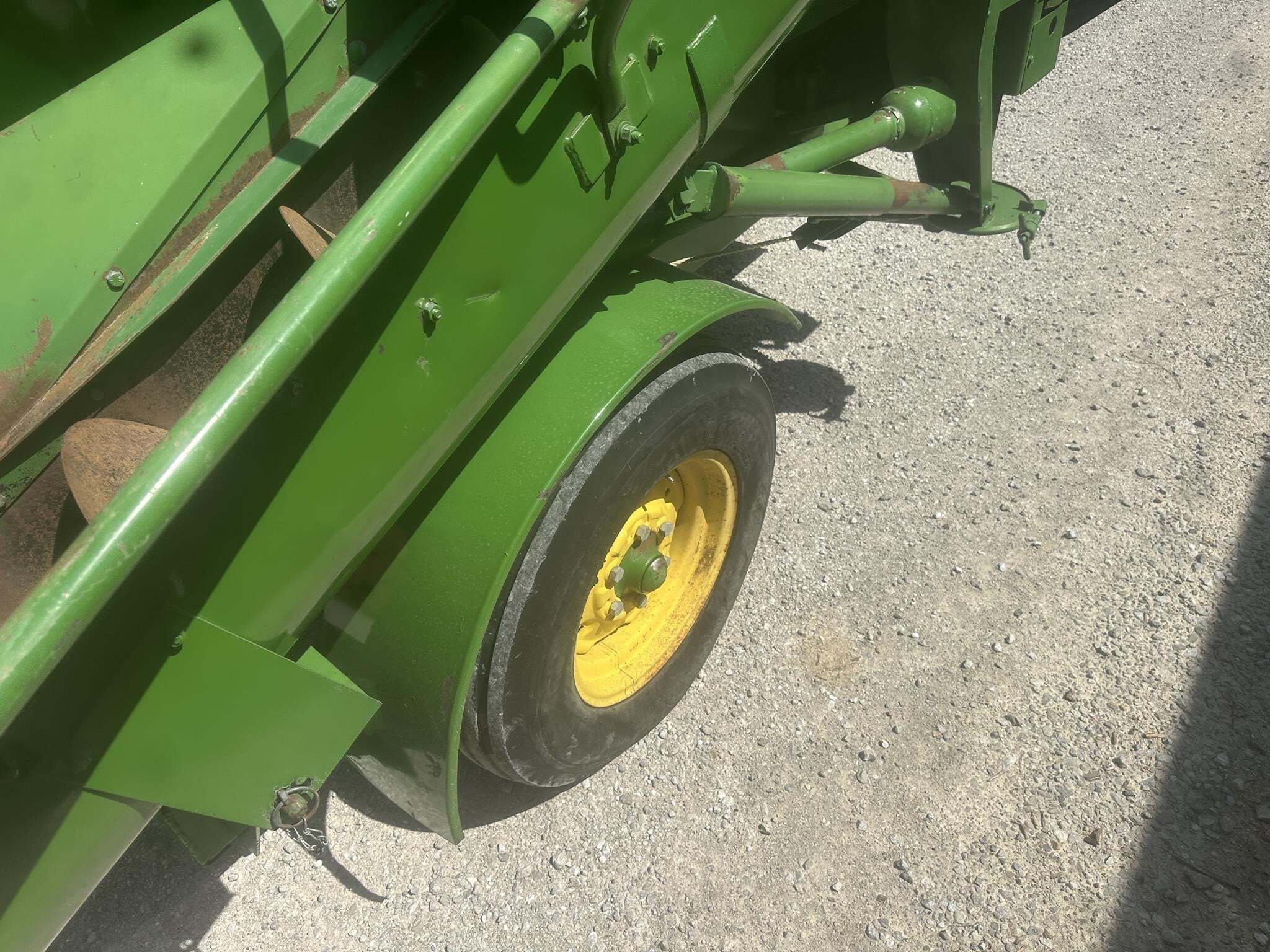  John Deere 400 Grinders and Mixer