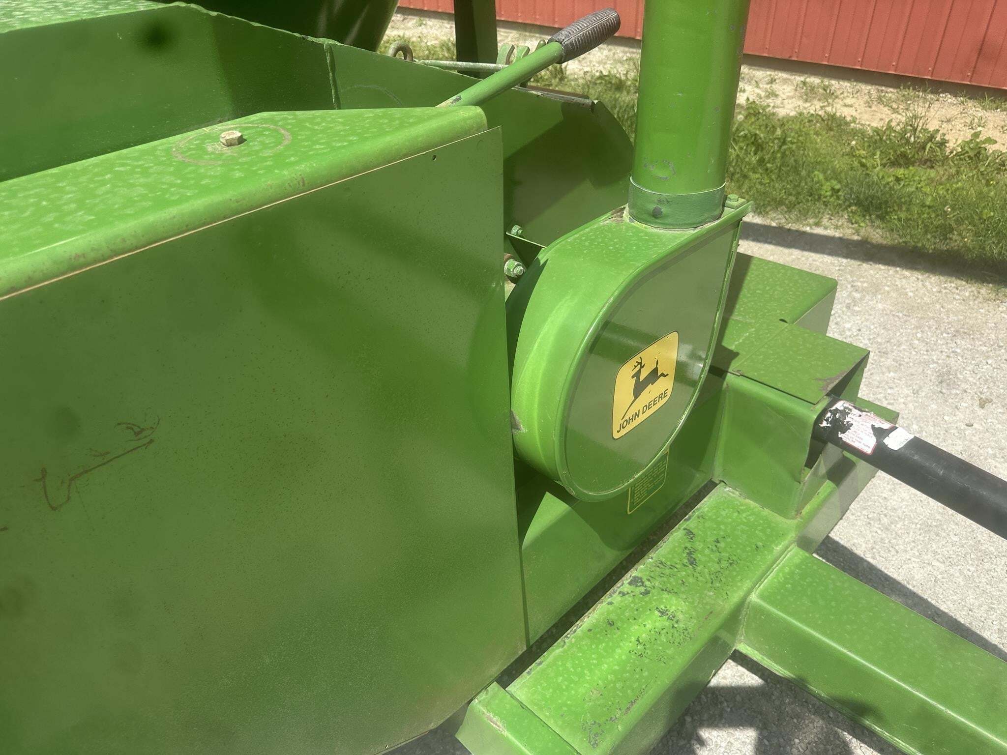  John Deere 400 Grinders and Mixer