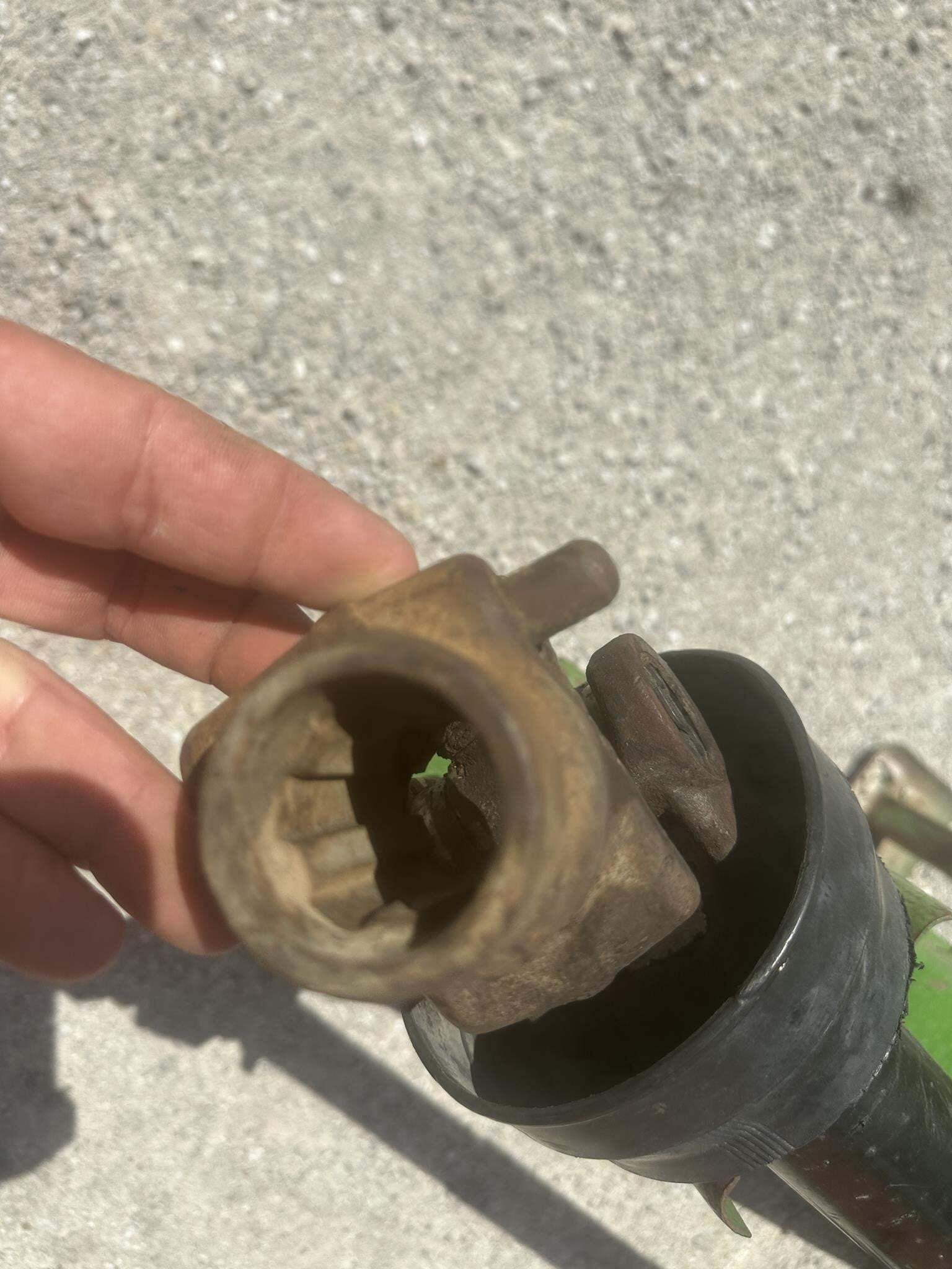  John Deere 400 Grinders and Mixer
