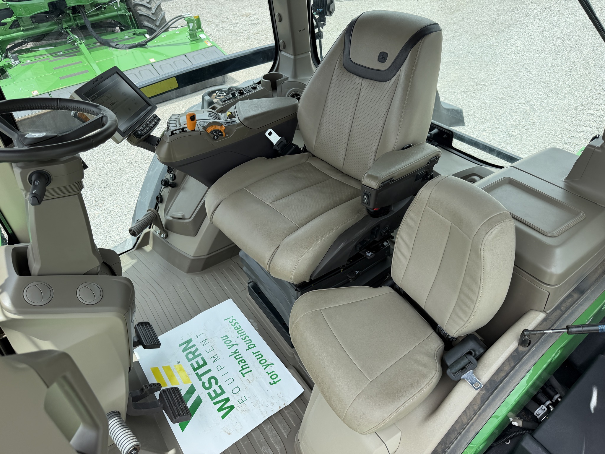 2023 John Deere 9RT 570 Tractor