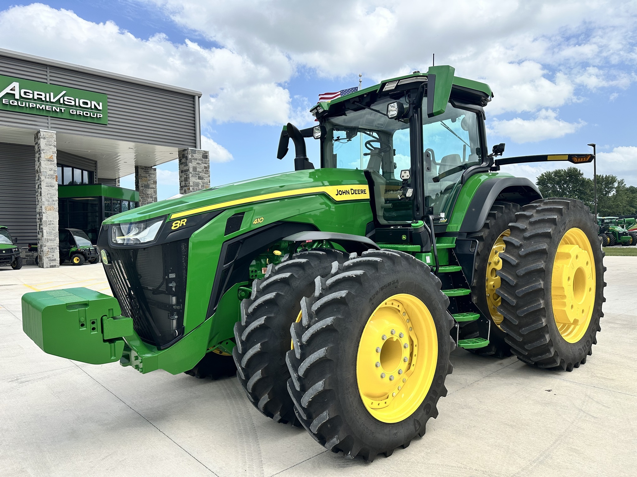 2025 John Deere 8R 410 Tractor