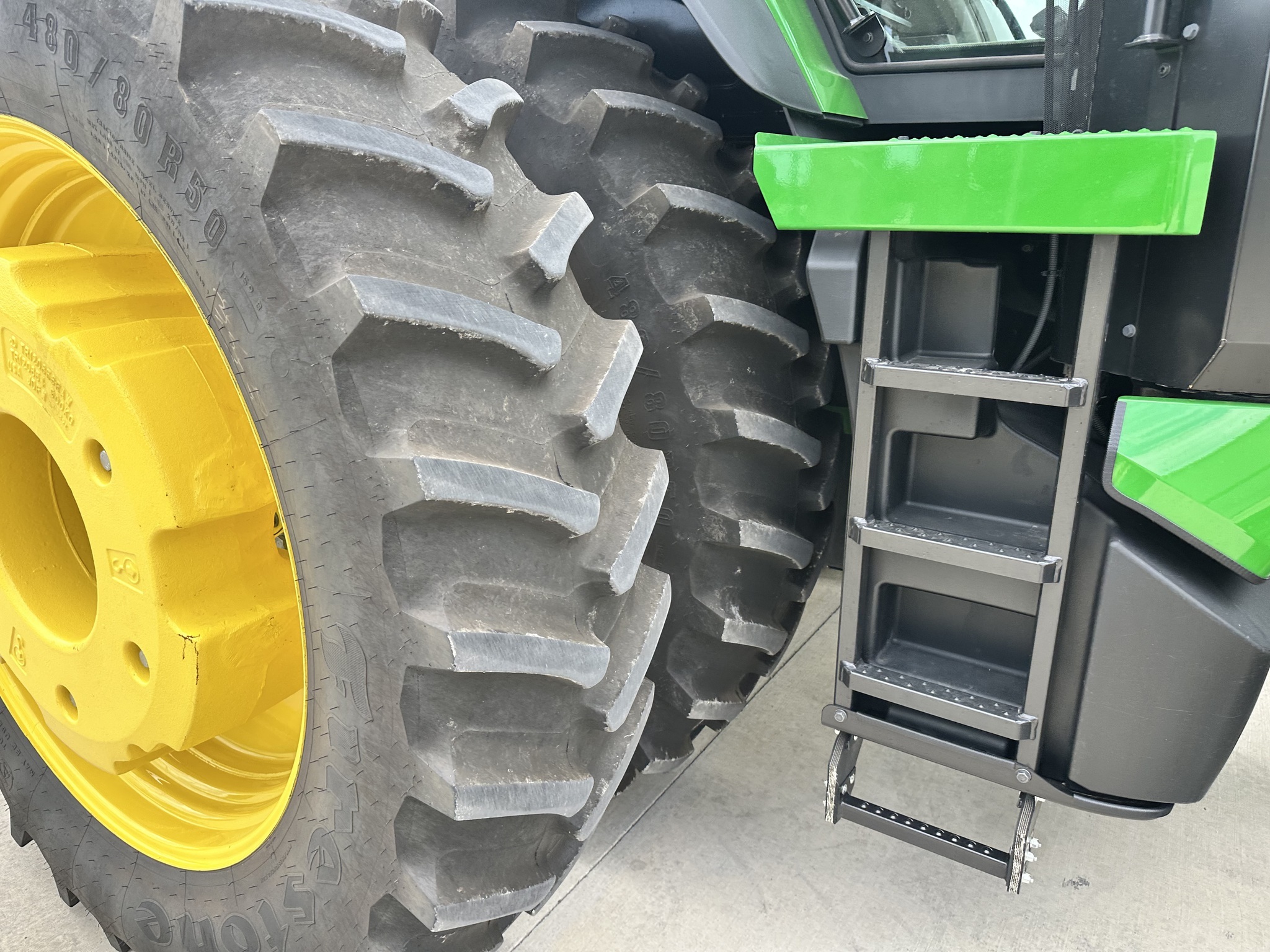 2025 John Deere 8R 410 Tractor