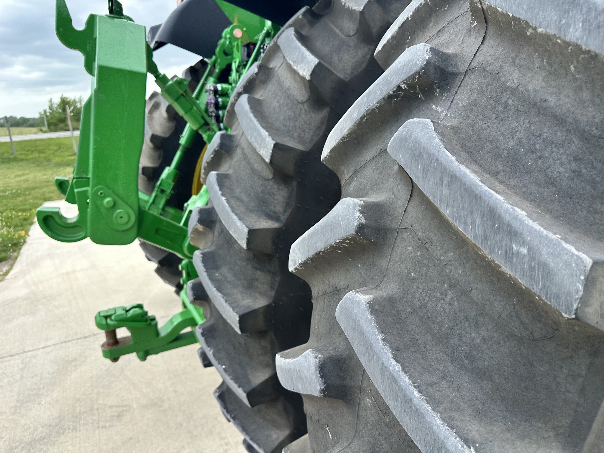 2025 John Deere 8R 410 Tractor