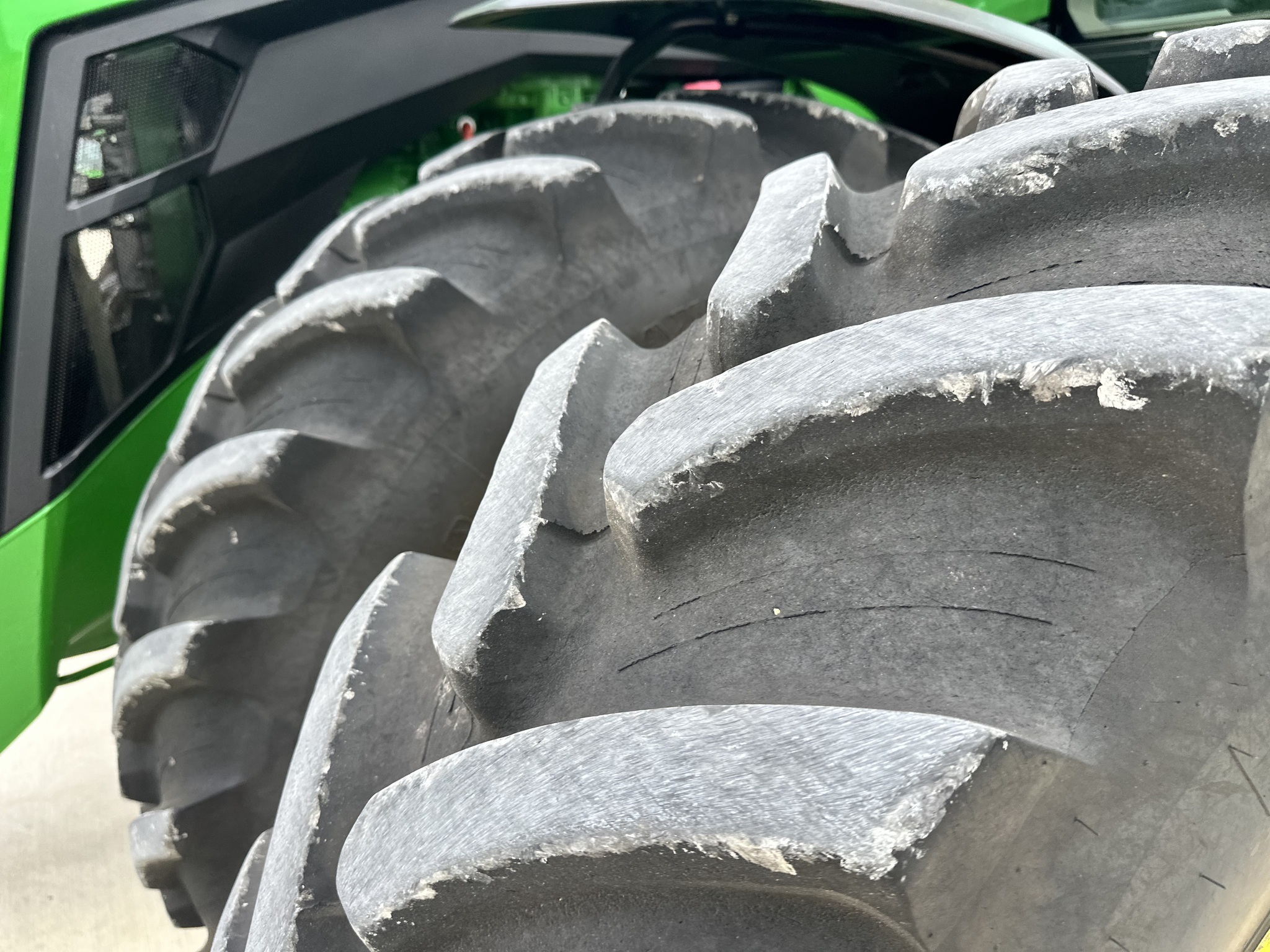 2025 John Deere 8R 410 Tractor