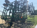 2006 John Deere 2210 Field Cultivator