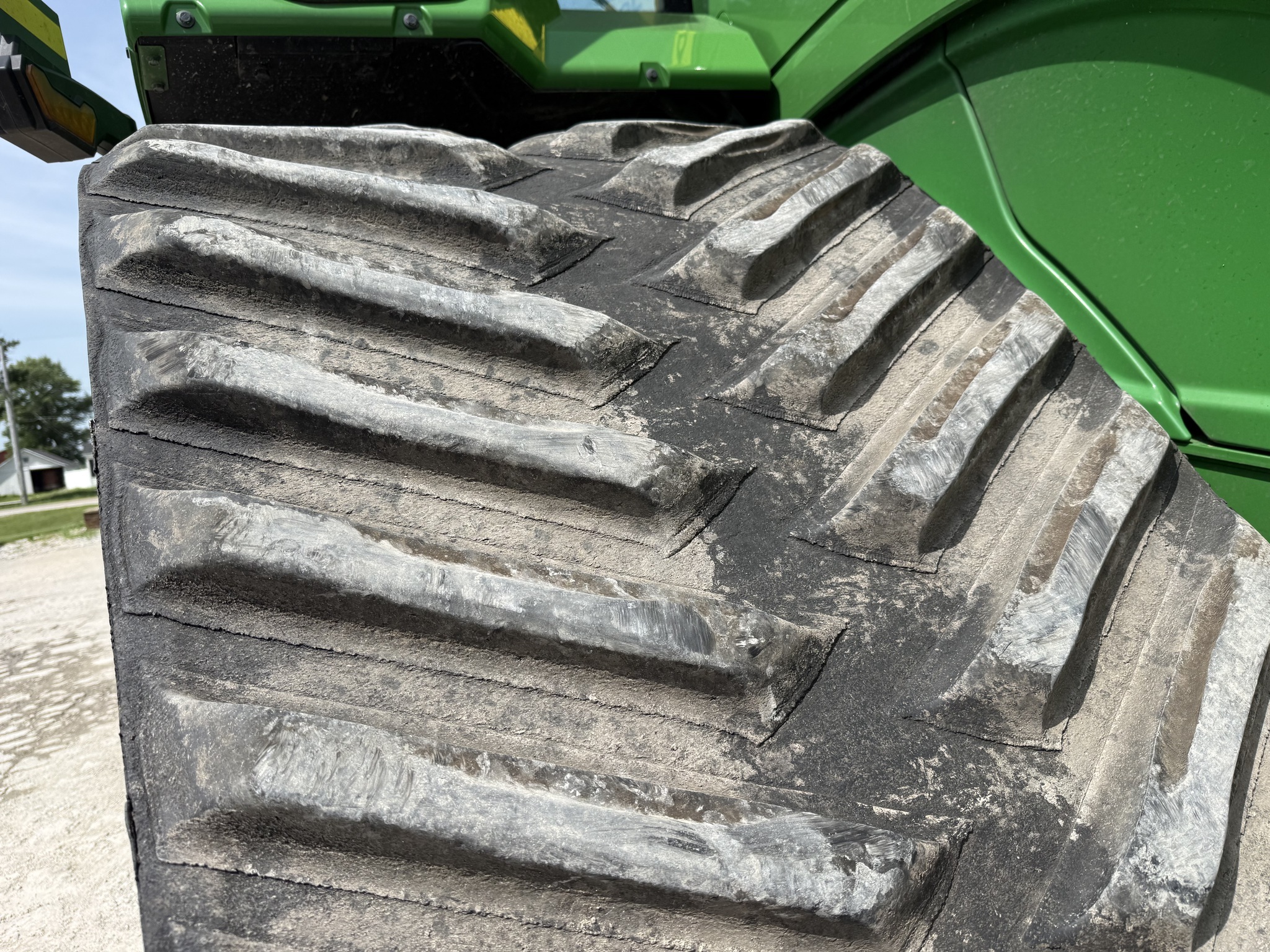 2022 John Deere 9RX 640 Tractor