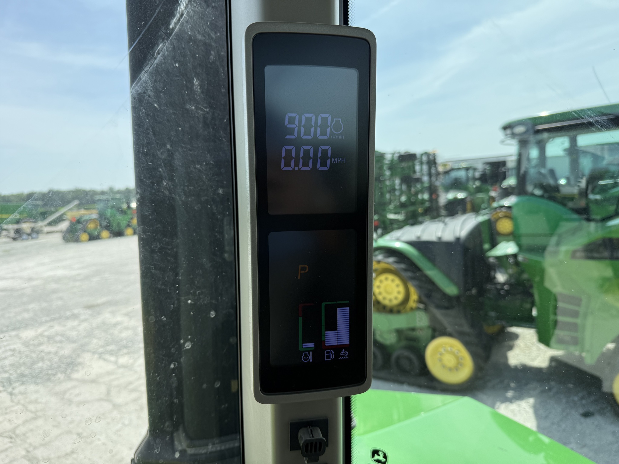 2022 John Deere 9RX 640 Tractor