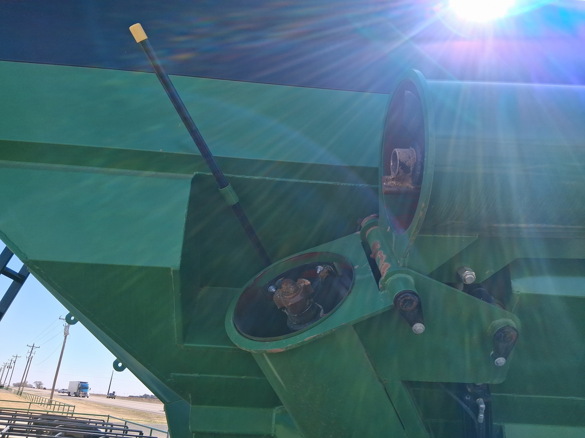 2024 Crust Buster 1075 Grain Cart