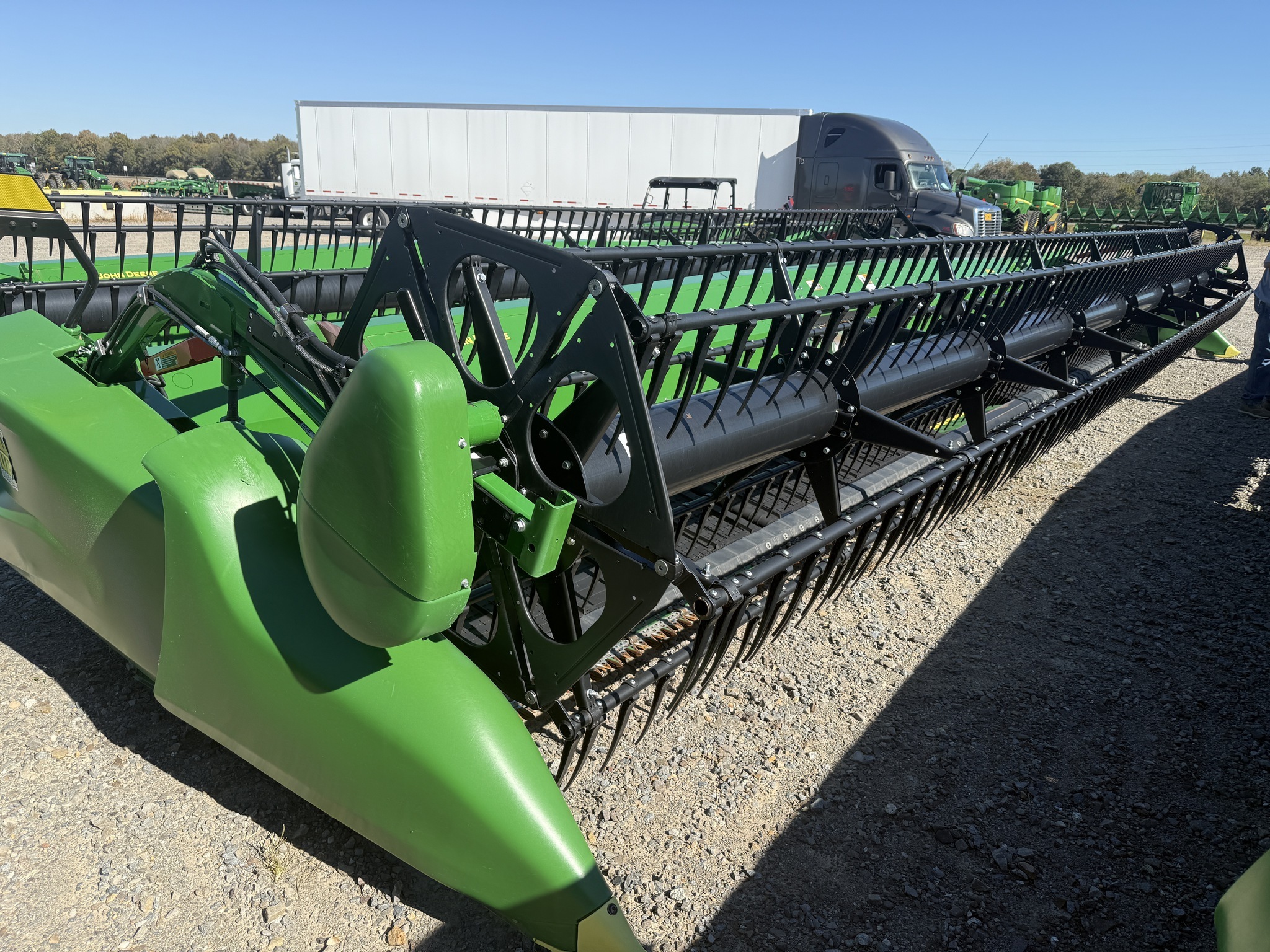 2025 John Deere RDF 35 Platform