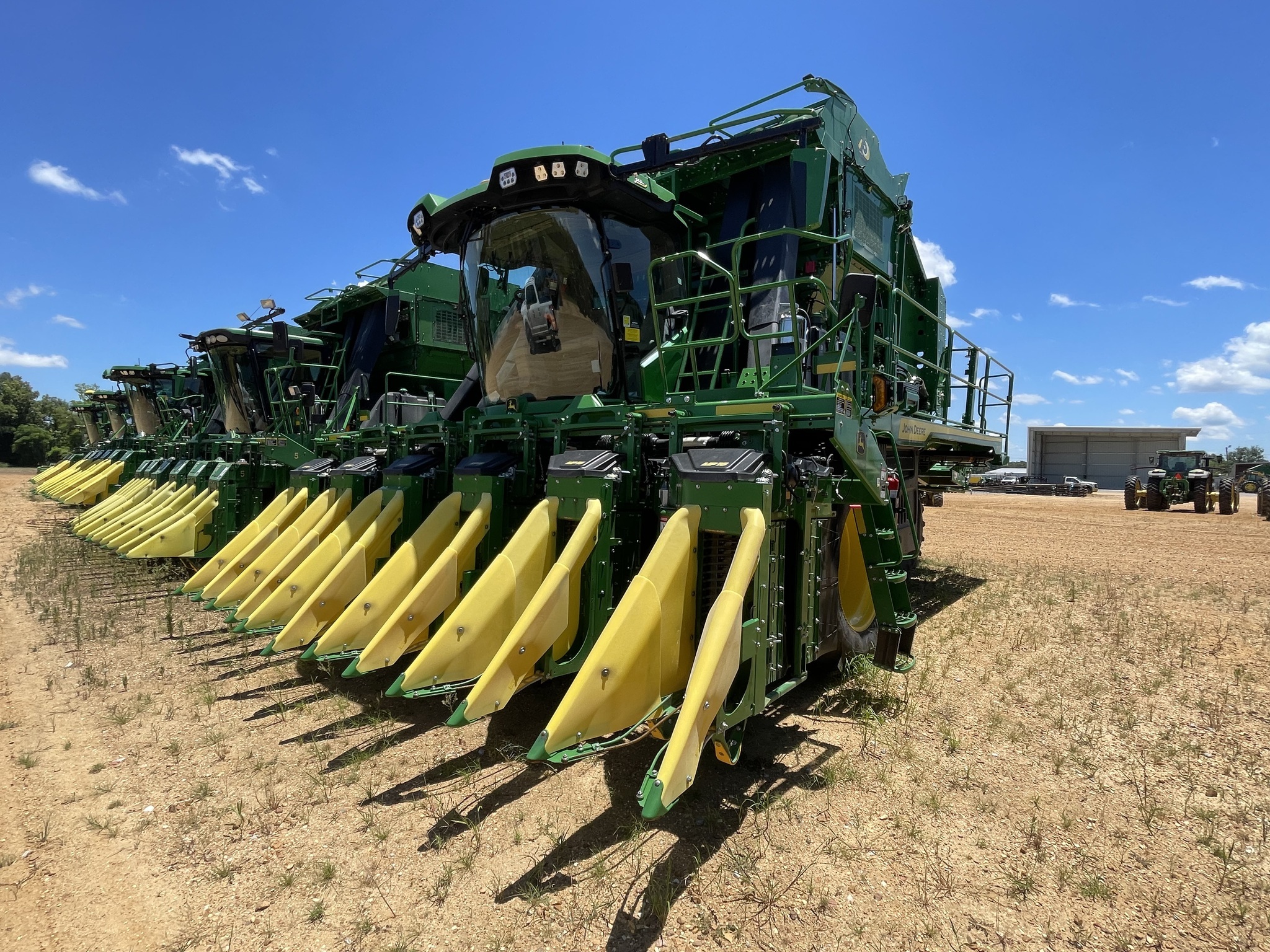 2025 John Deere CP770 Cotton Equipment