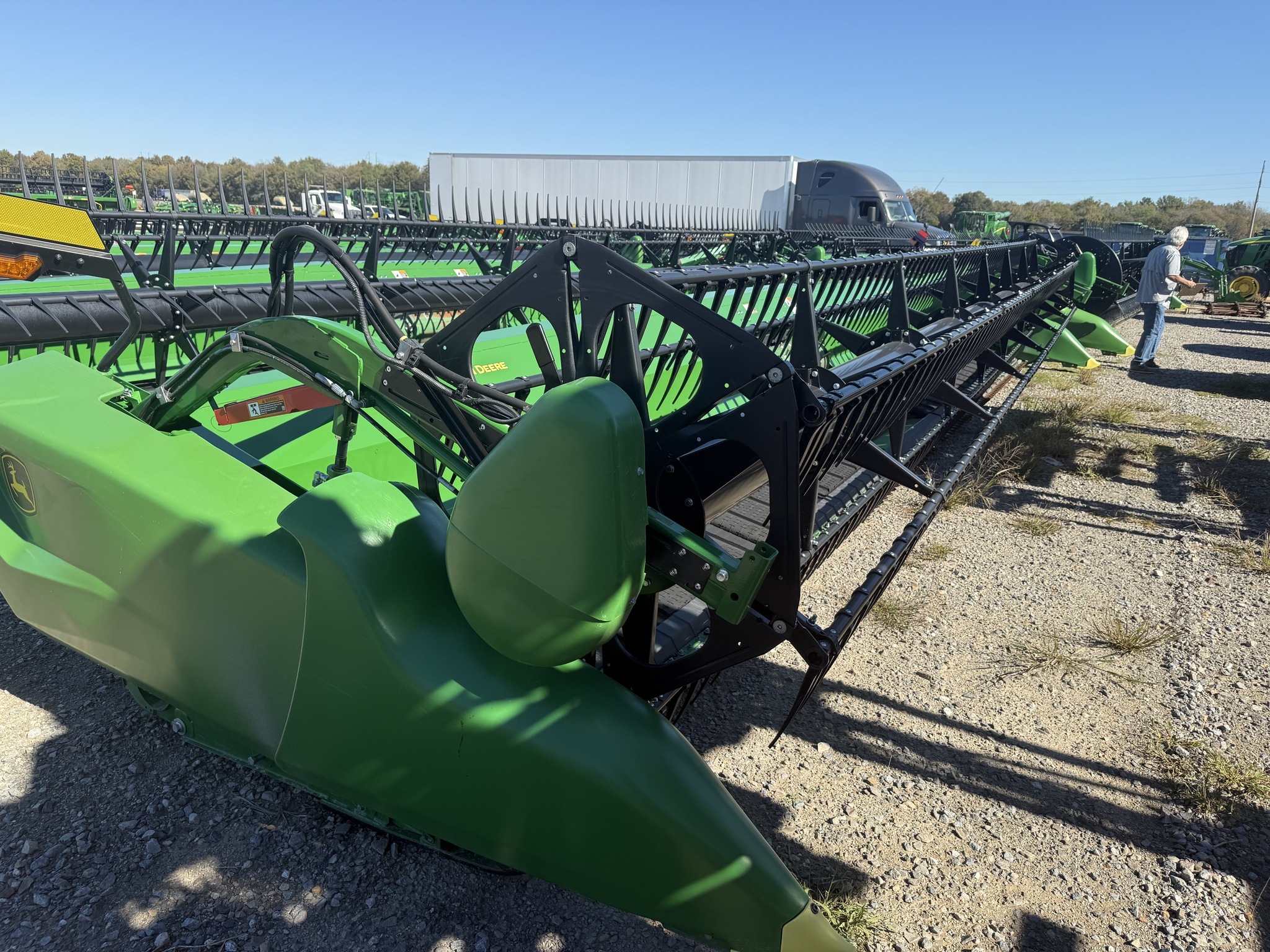 2025 John Deere RDF 35 Platform