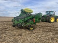 2015 John Deere 1795 Planter